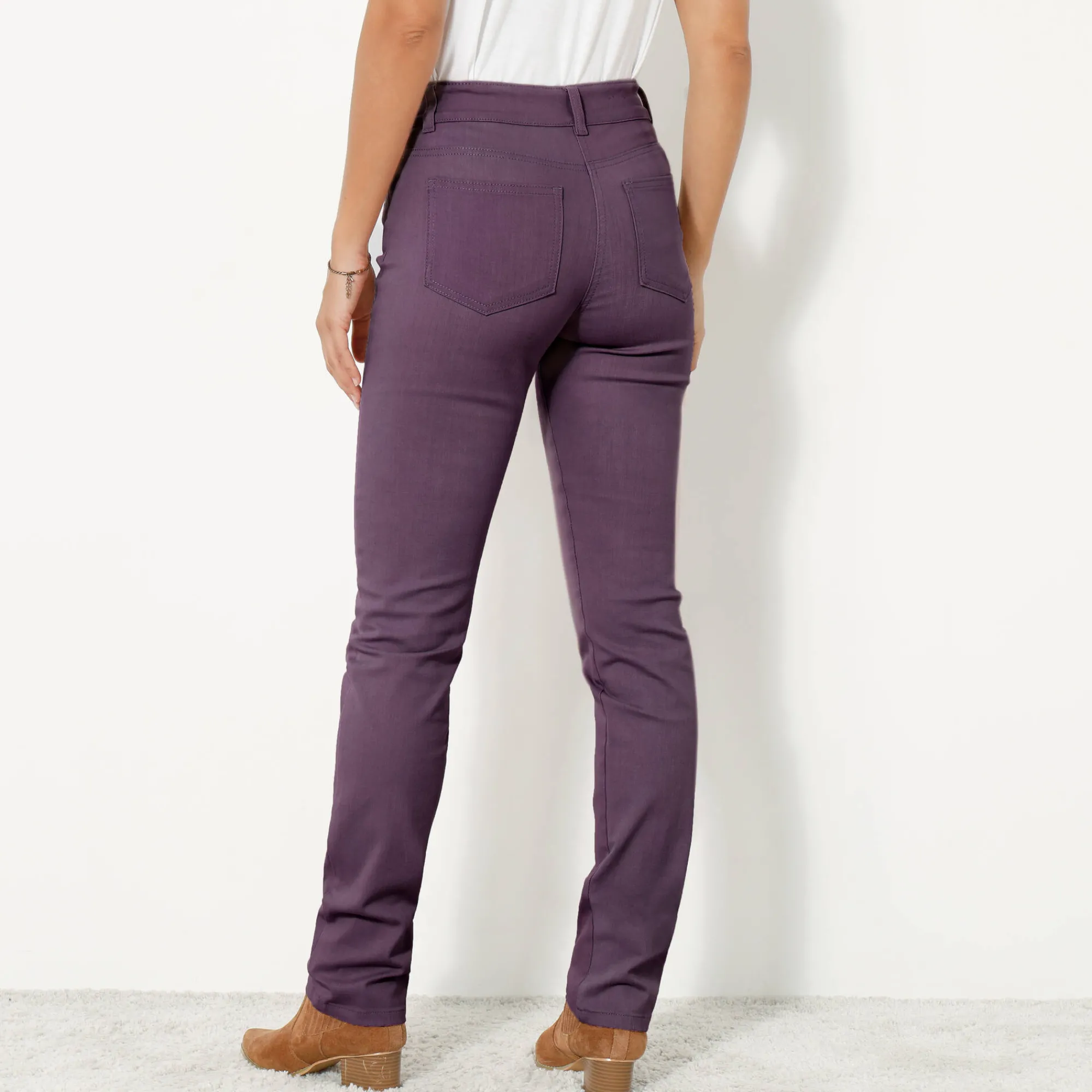 Broek<Colors&Co Afslankende broek, binnenpijplengte 78 cm aubergine