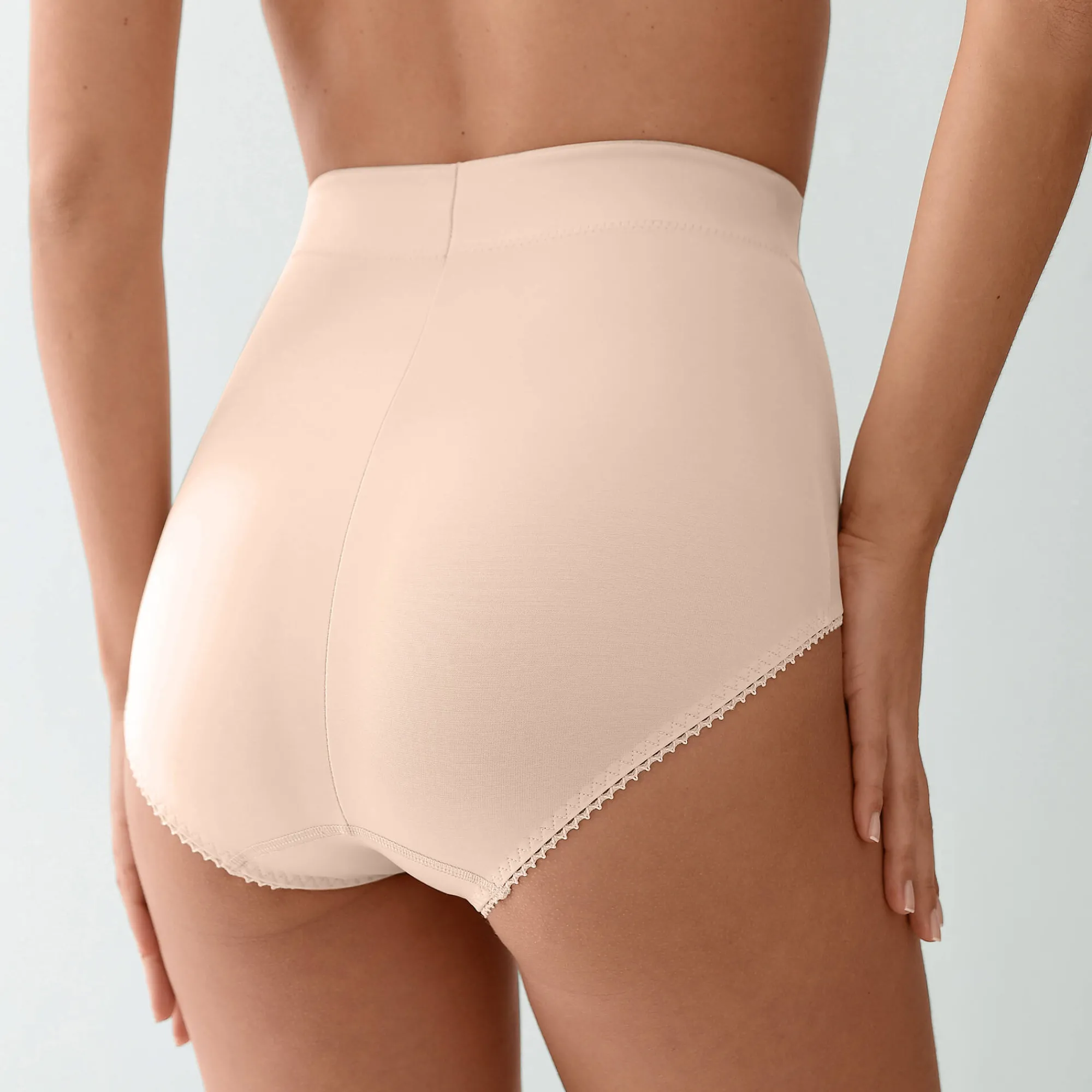 Feestelijke Lingerie|Slip En Shorty<Blancheporte Afslankende gaineslip - intense steun huidkleur