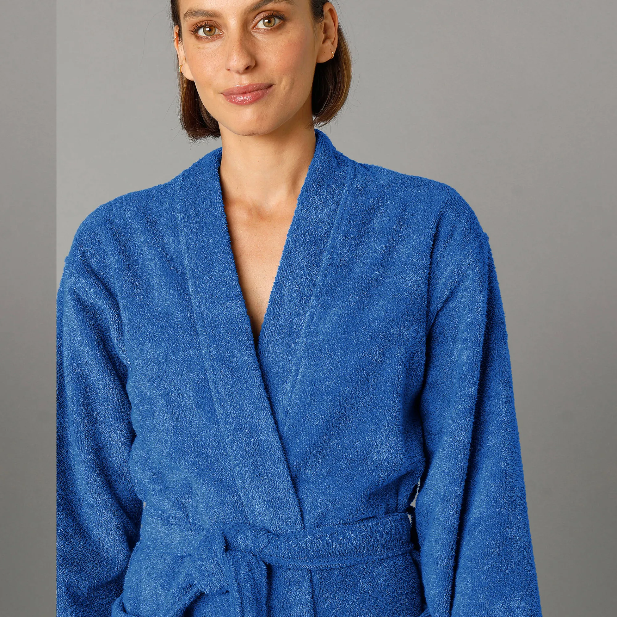 Badjas<Colombine Badjas in lusjesbadstof met kimonokraag, unisex volwassenen felblauw