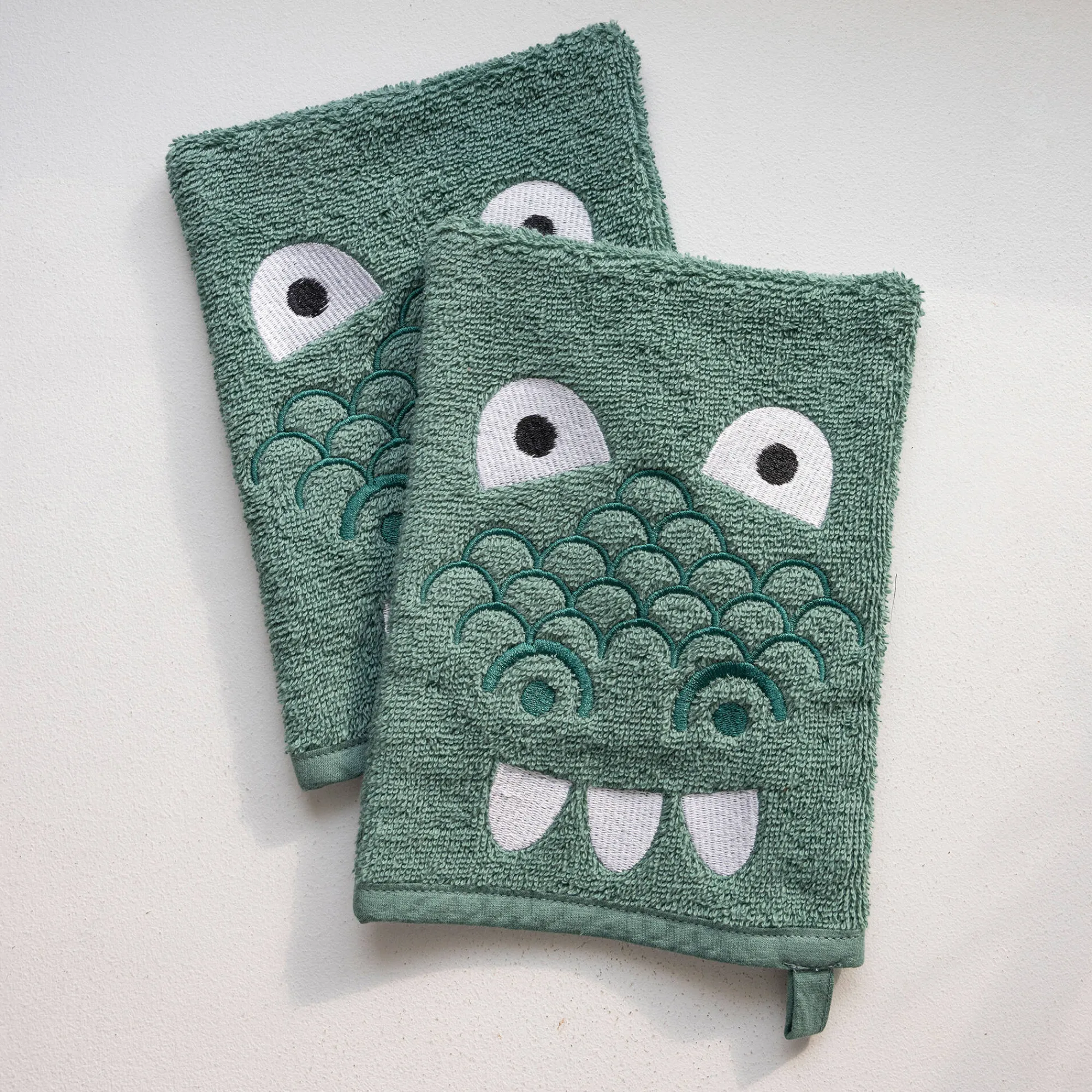 Washandje|Badhanddoek<Colombine des petits Badstofcollectie voor kinderen, geborduurd dinosaurusmotief, katoen - 380 g/m2 eucalyptus