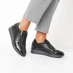 Baskets En Sneakers|Schoenen<Blancheporte Baskets met sleehak in gelakt leer met LWG-certificaat - zwart