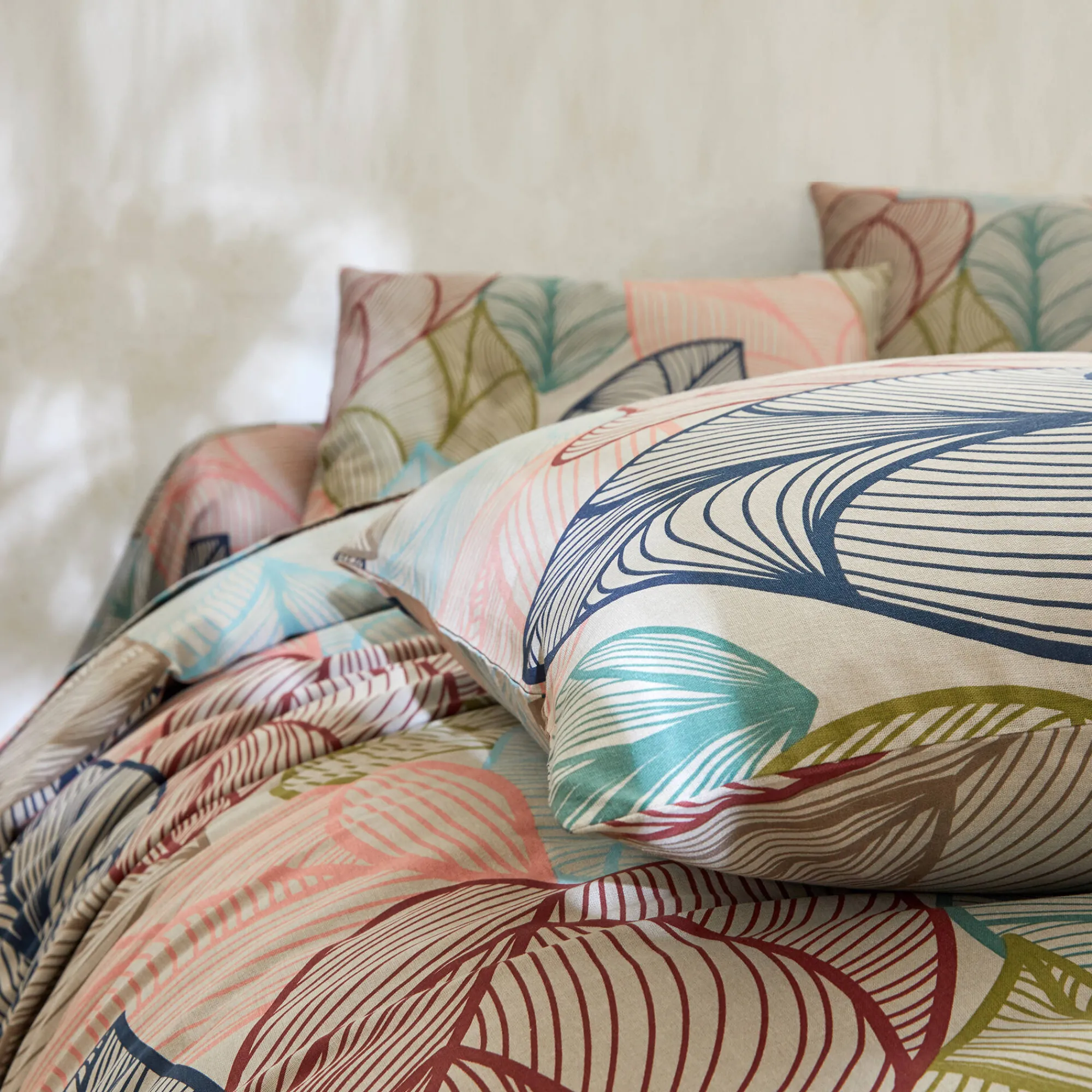 Fantasie Bedlinnen|Vlak Laken<Blancheporte Bedlinnen Elsa in polykatoen met bladerenmotief beige