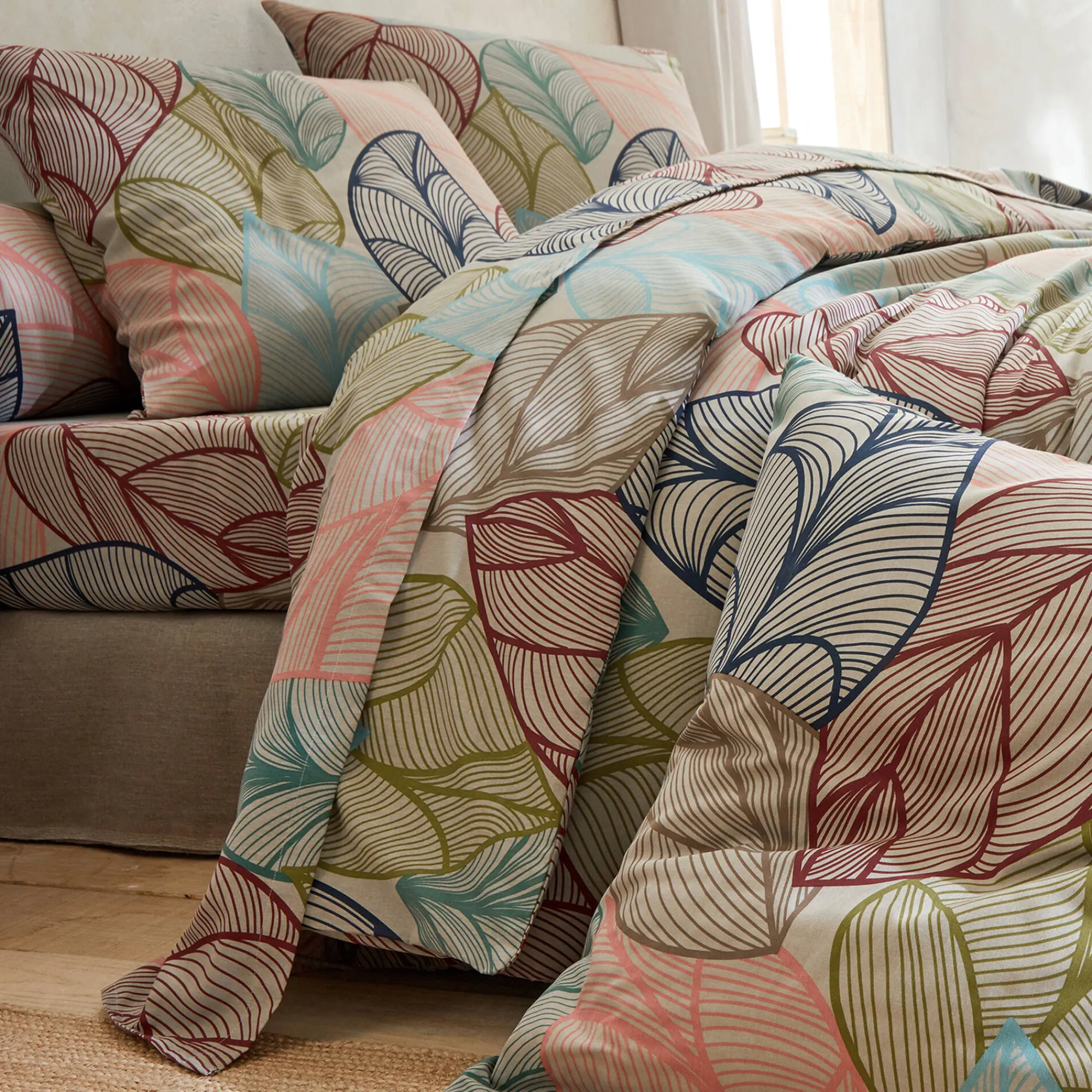 Fantasie Bedlinnen|Vlak Laken<Blancheporte Bedlinnen Elsa in polykatoen met bladerenmotief beige