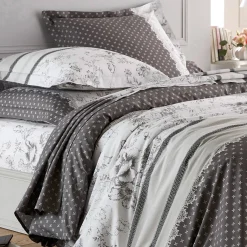 Fantasie Bedlinnen|Vlak Laken<Colombine Bedlinnen Gabrielle in flanel met bloemenprint en kant grijs