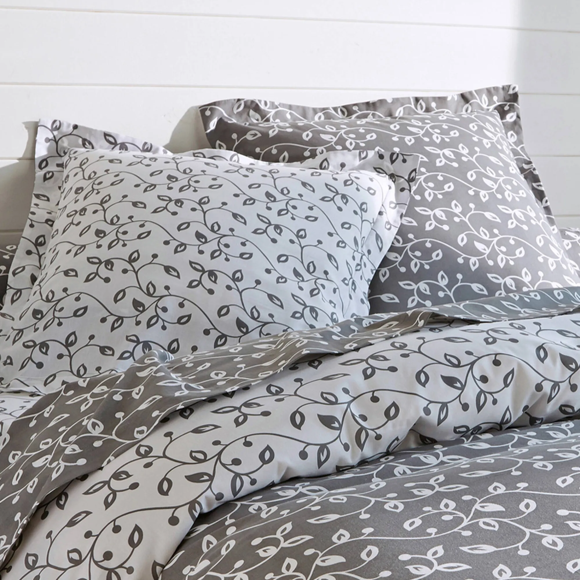 Fantasie Bedlinnen|Vlak Laken<Blancheporte Bedlinnen Héritage in flanel met krulmotieven<br> grijs