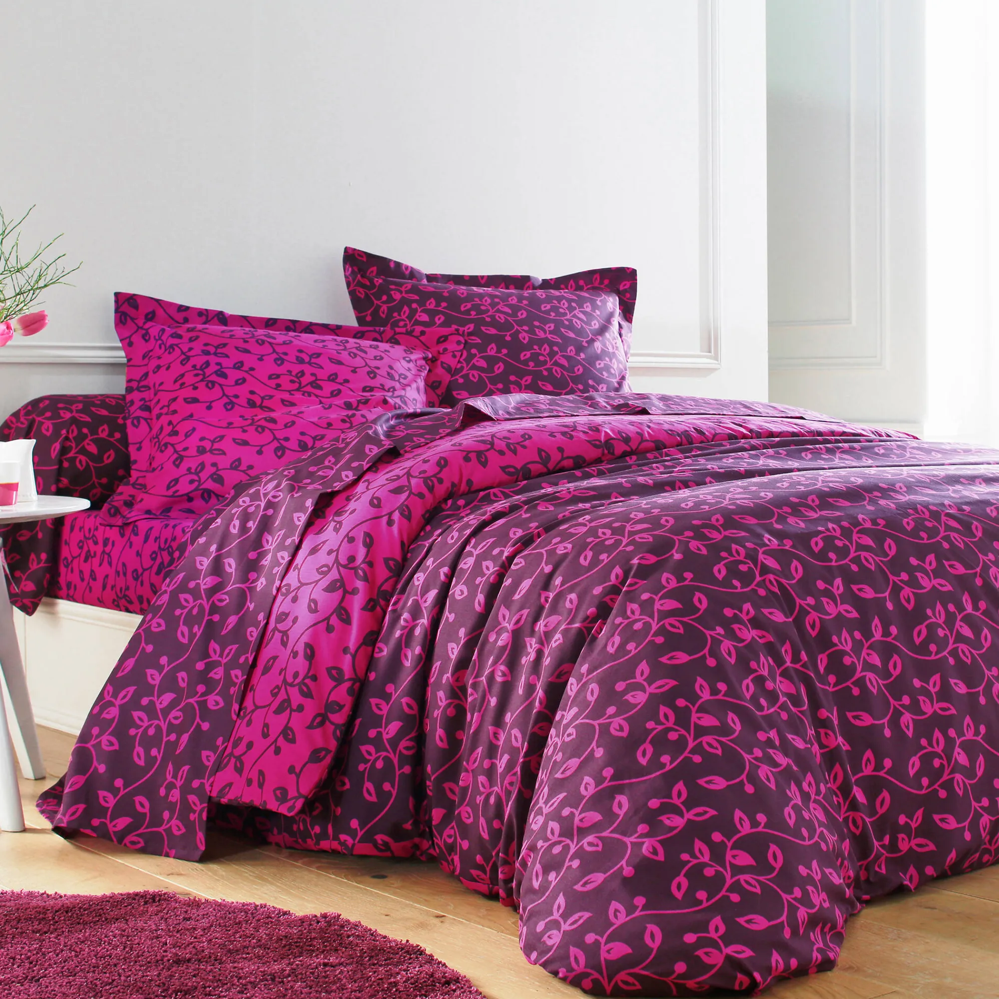 Fantasie Bedlinnen|Vlak Laken<Blancheporte Bedlinnen Héritage in katoen met krulmotieven fuchsia / pruim