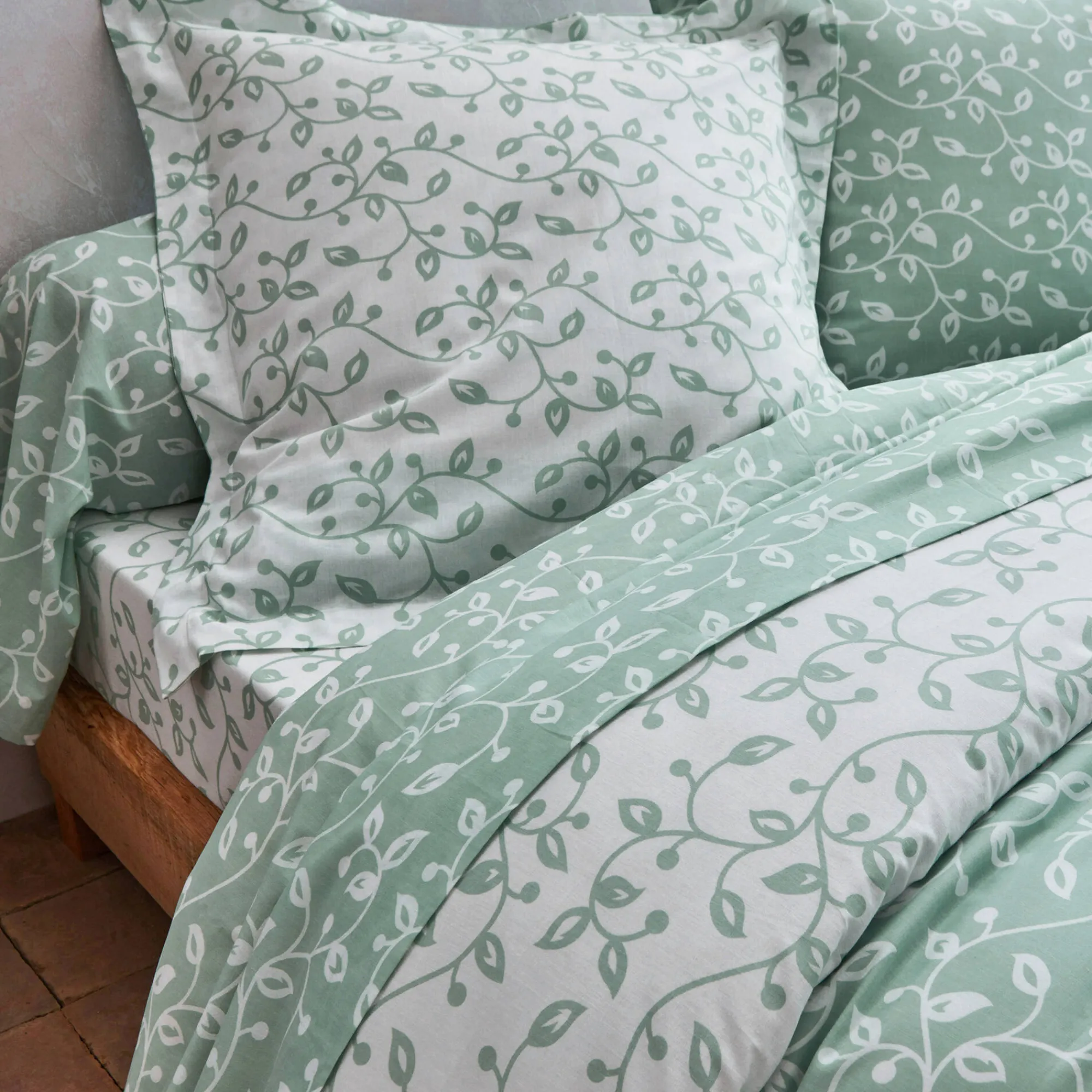 Fantasie Bedlinnen|Vlak Laken<Blancheporte Bedlinnen Héritage in katoen met krulmotieven groen / wit