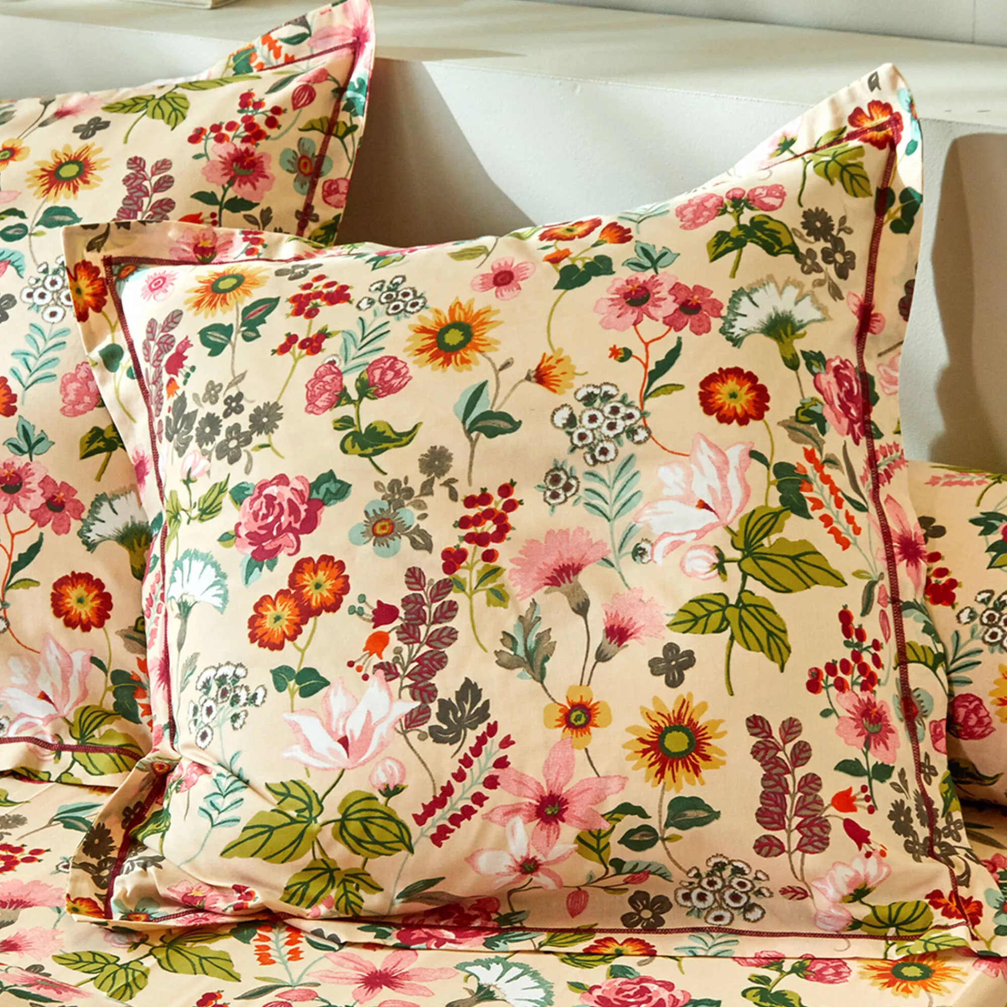 Fantasie Bedlinnen|Vlak Laken<Blancheporte Bedlinnen Kelly in katoen met bloemenprint beige