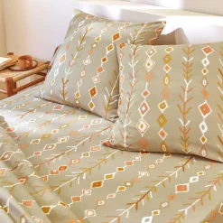 Fantasie Bedlinnen|Vlak Laken<Blancheporte Bedlinnen Mahe in katoen met etnische print beige