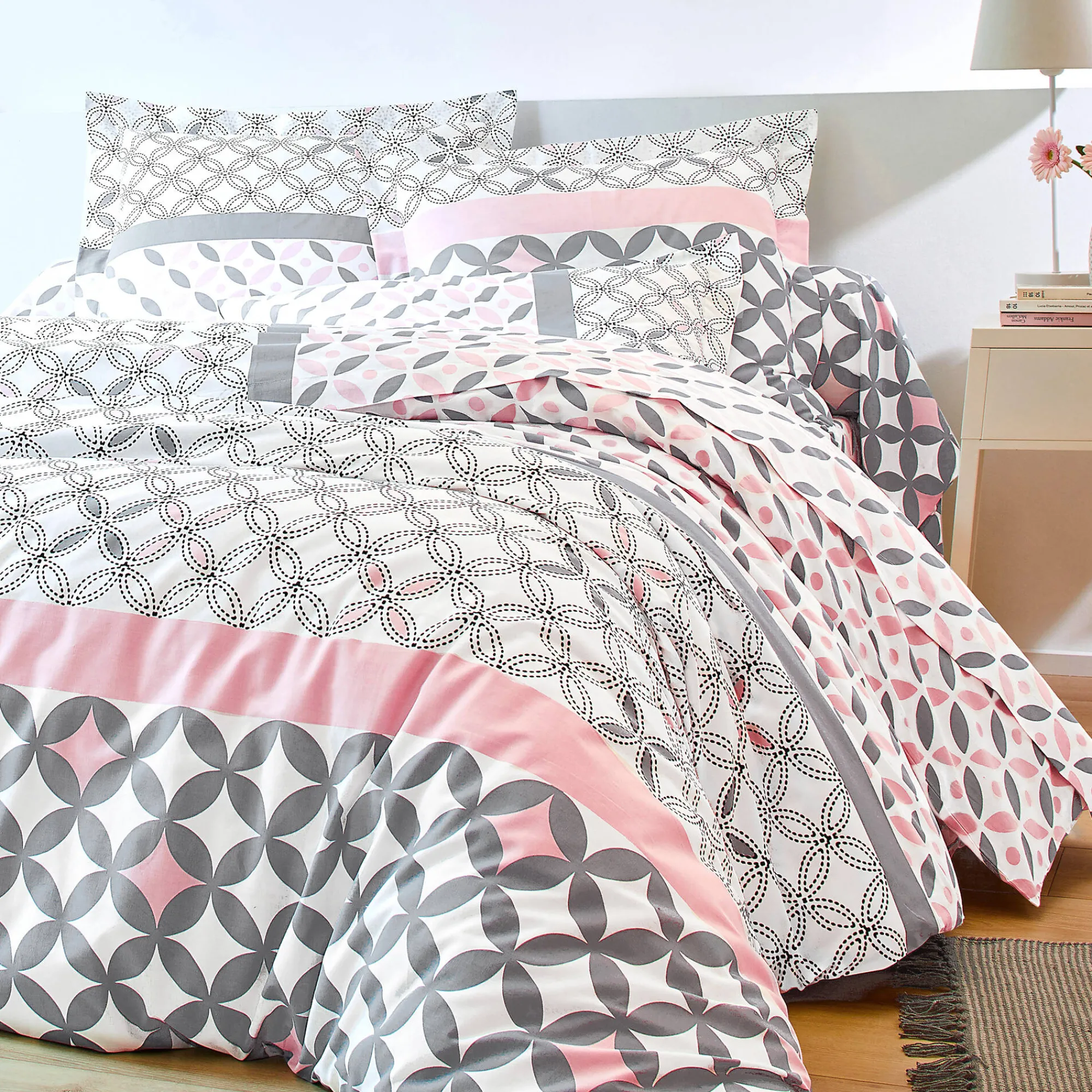 Fantasie Bedlinnen|Vlak Laken<Colombine Bedlinnen Marlox in katoen met geometrische motieven grijs / roze