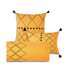 Fantasie Bedlinnen|Vlak Laken<Blancheporte Bedlinnen Massai, in katoen met grafische motieven, afgewerkt met pompons kerrie