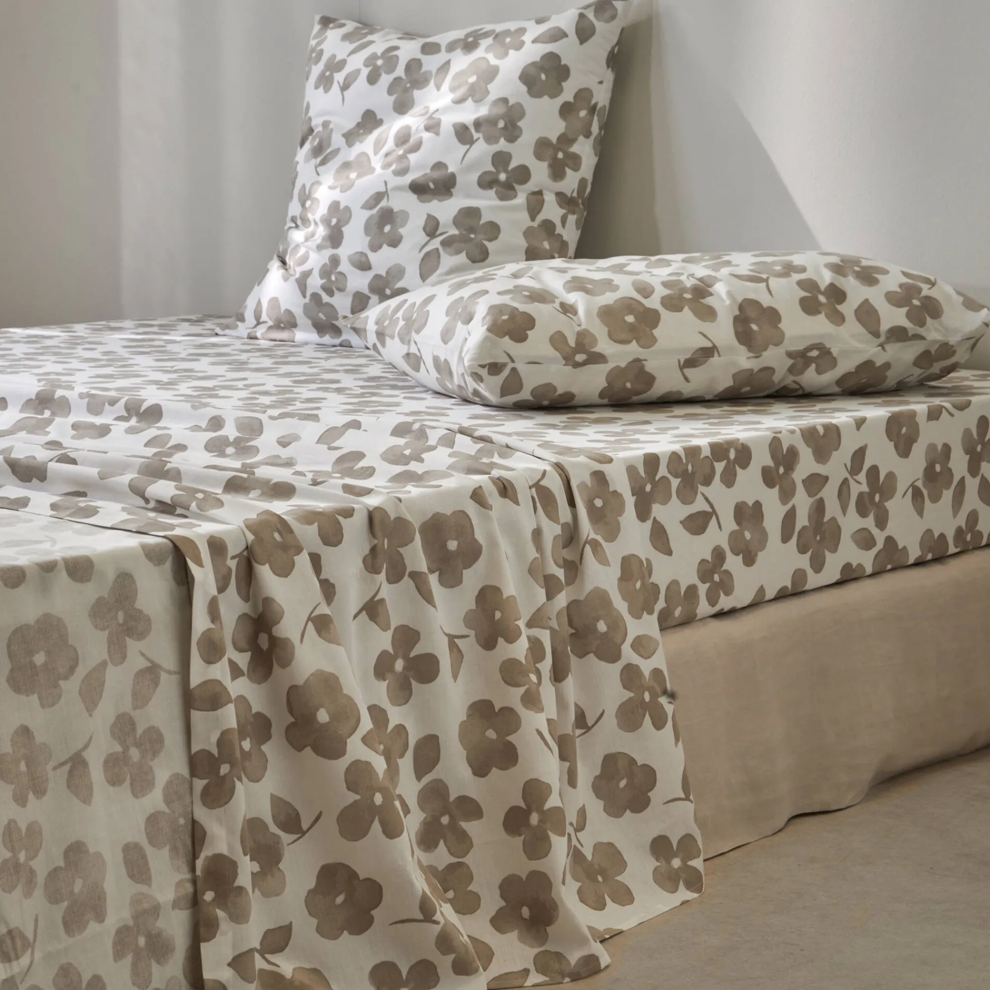 Fantasie Bedlinnen|Vlak Laken<Blancheporte Bedlinnen Petunia in bedrukt katoen grijsbeige
