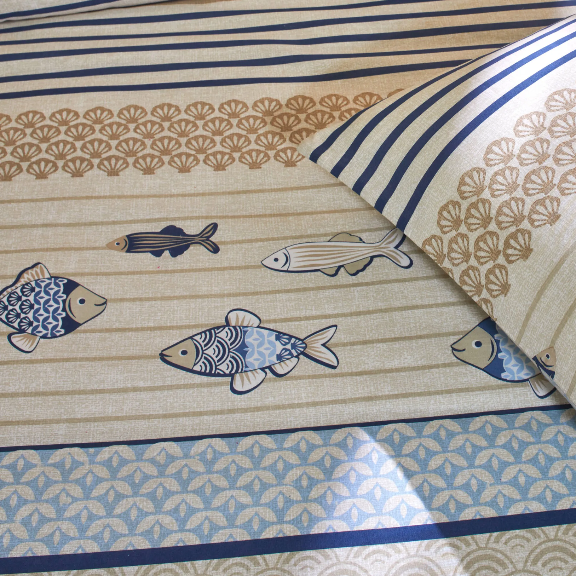 Fantasie Bedlinnen|Vlak Laken<Blancheporte Bedlinnen Riviera in katoen met vissenprint blauw