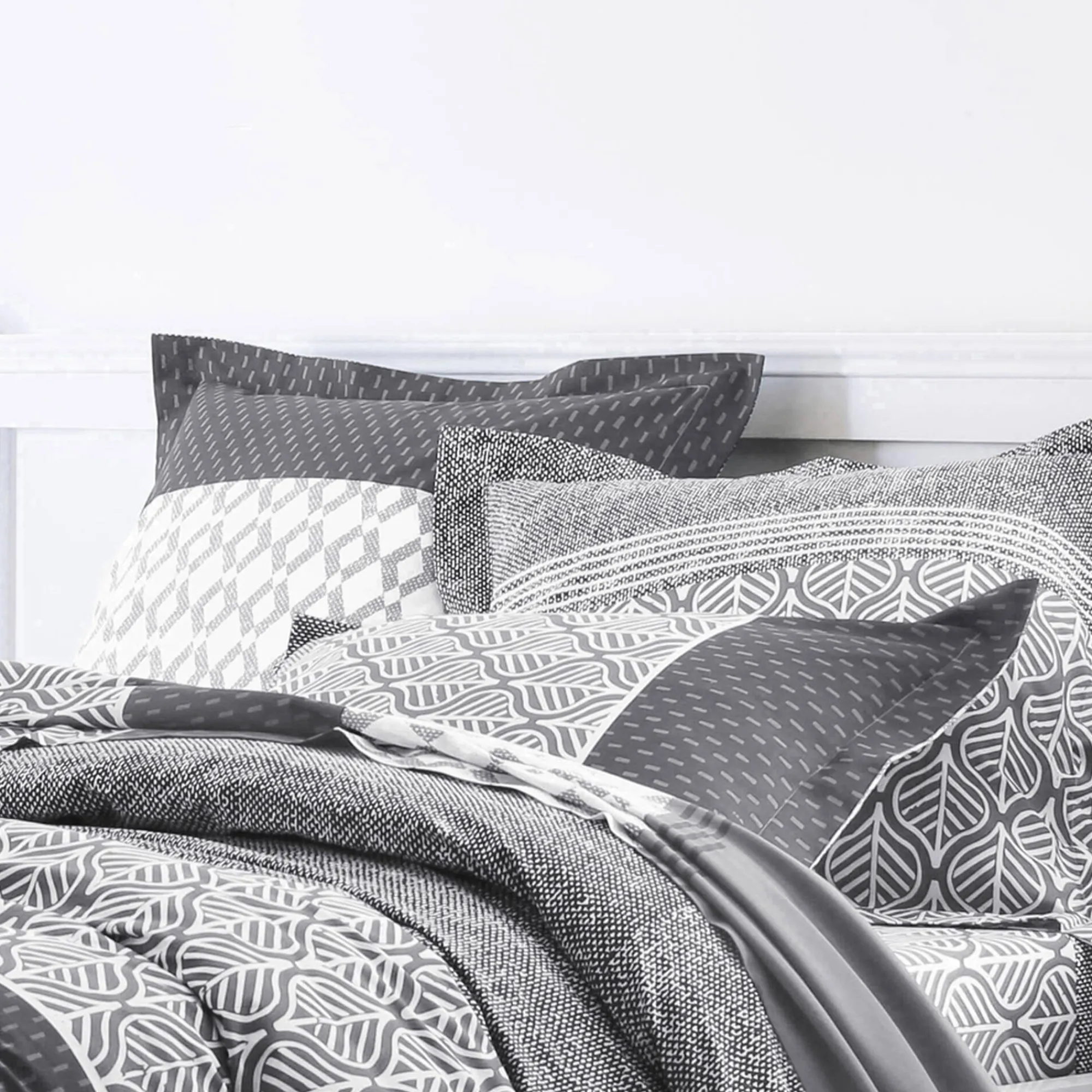 Fantasie Bedlinnen|Vlak Laken<Colombine Bedlinnen Tommy in katoen met geometrische print grijs