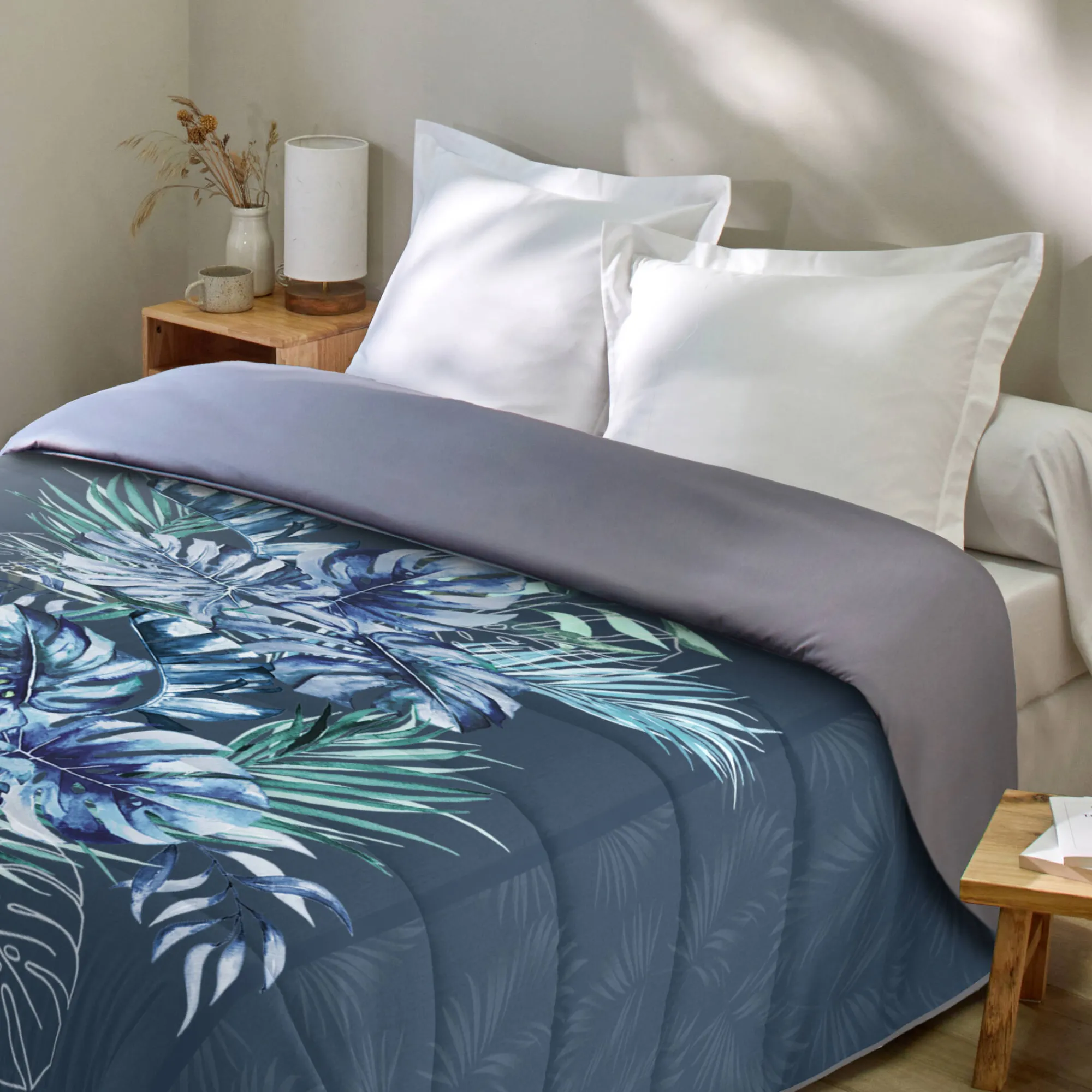 Dekbed<Blancheporte Bedrukt dekbed in microvezel, Savanne 400 g/m2 blauw / groen