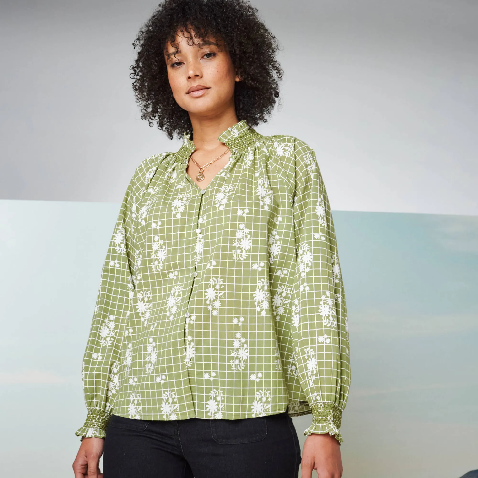 Bloes En Tuniek<Blancheporte Bedrukte bloes, details met smokwerk, bloezende mouwen groen / ecru