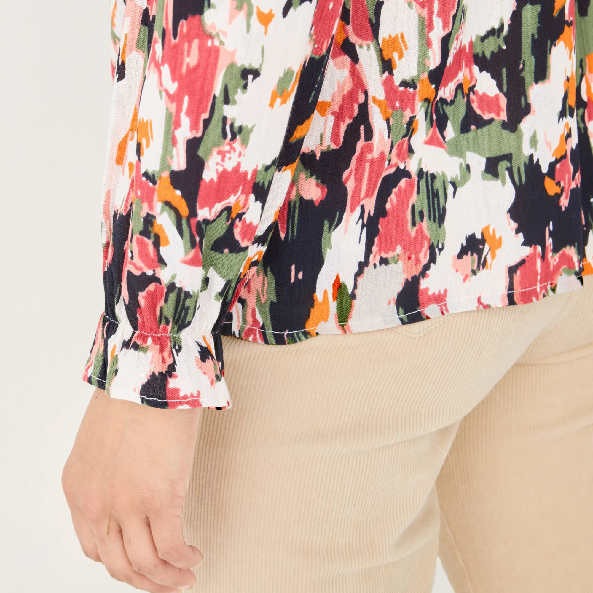 Bloes En Tuniek<Blancheporte Bedrukte bloes met ruchekraag, crepon marine / roze