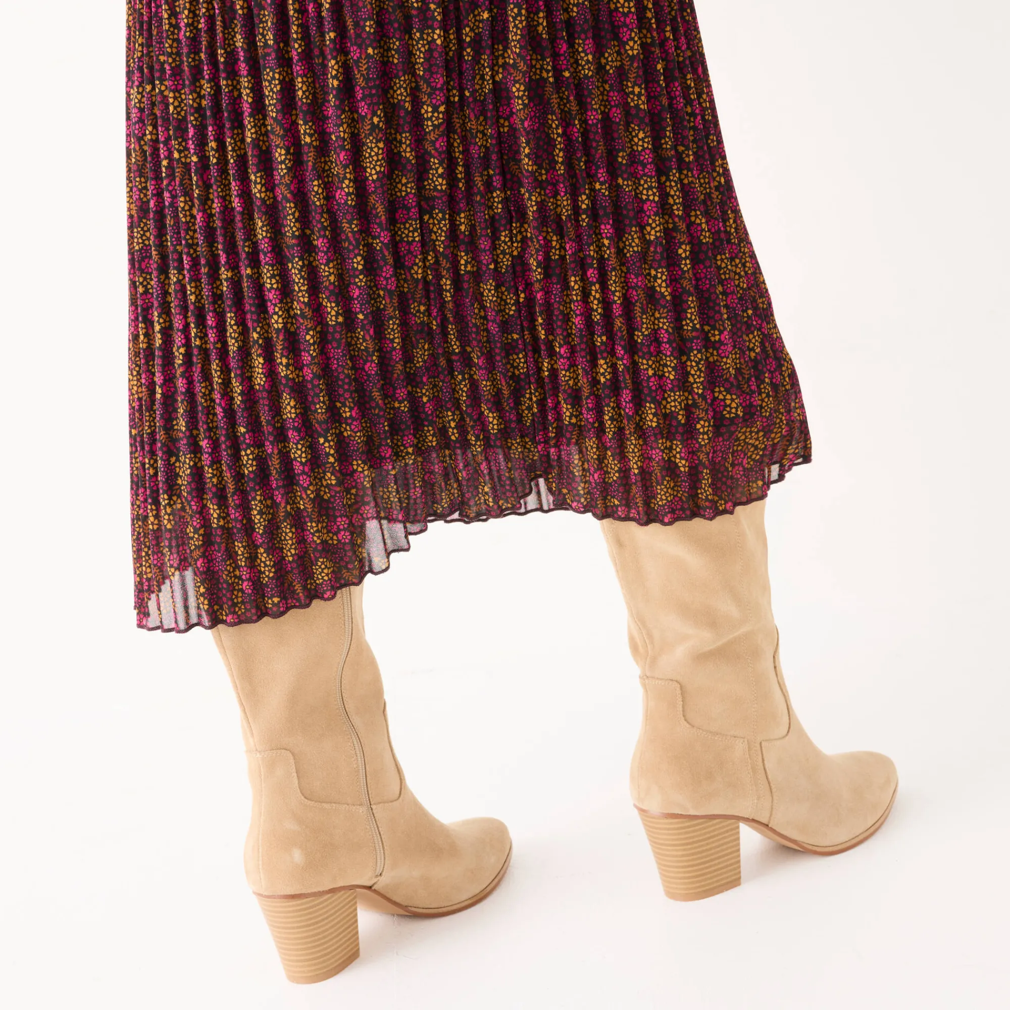 Rok<Blancheporte Bedrukte halflange rok, plissévoile zwart / framboos