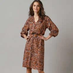 Jurk<Lora Zellini Bedrukte hemdjurk met knopen karamel / blauw