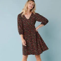Jurk<Blancheporte Bedrukte jurk met 3/4-mouwen, kleine lengtes zwart / veelkleurig