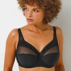 Beha<Playtex Beha Cross Your Heart in kant - met beugels zwart
