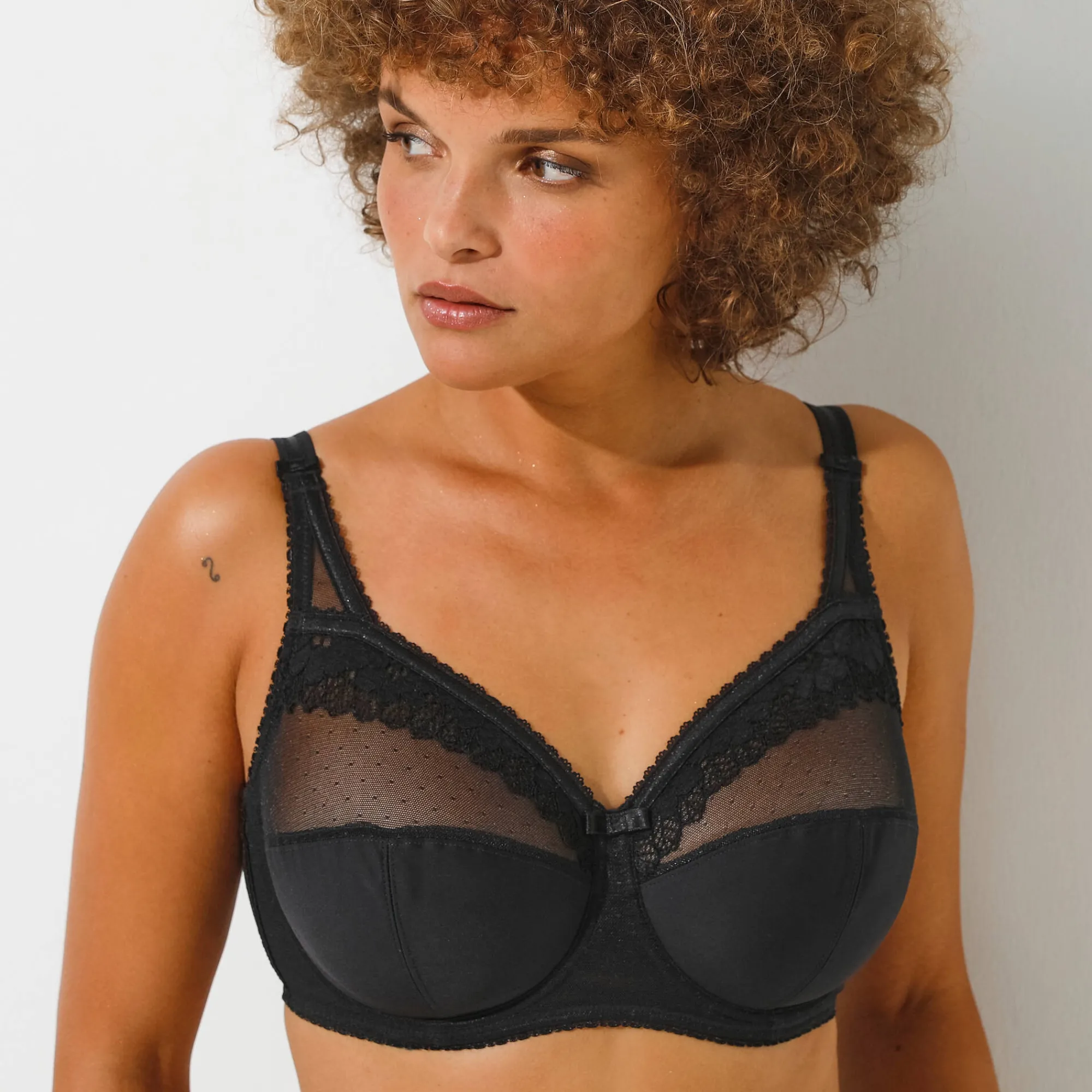 Beha<Playtex Beha Cross Your Heart in kant - met beugels zwart