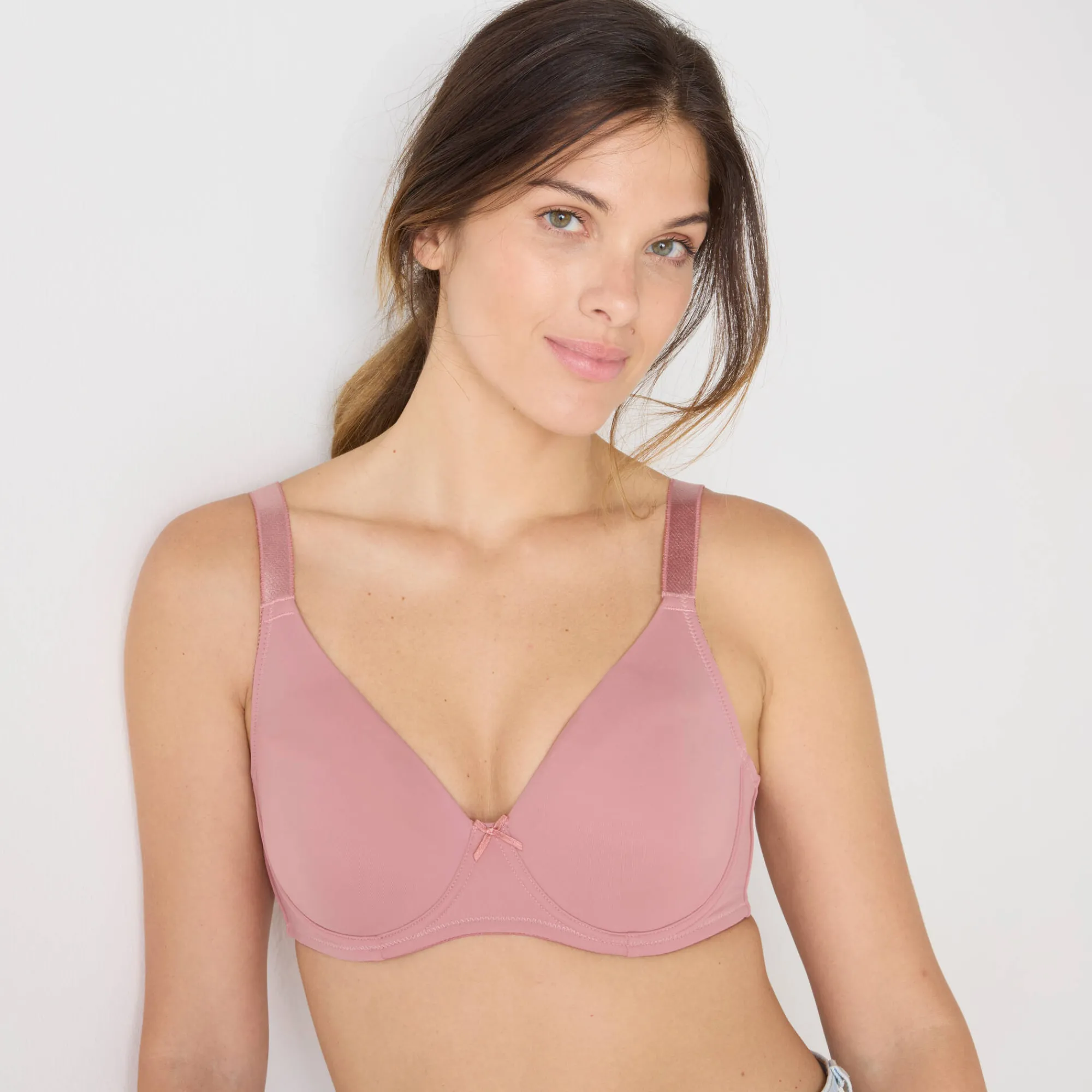 Beha<Confidence Lingerie Beha in omhullend model, met voorgevormde cups 'Pantaleo' - met flexibele beugels rozenhout