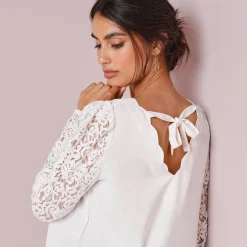 Feestoutfits Dames|Bloes En Tuniek<Blancheporte Bloes met festonrand achter ecru
