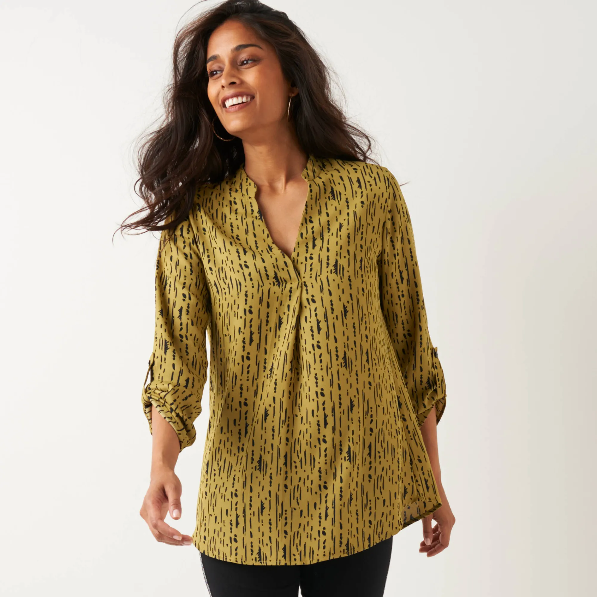 Bloes En Tuniek<Blancheporte Bloes met grafische print en Tunesische hals, crêpe olijfgroen / zwart