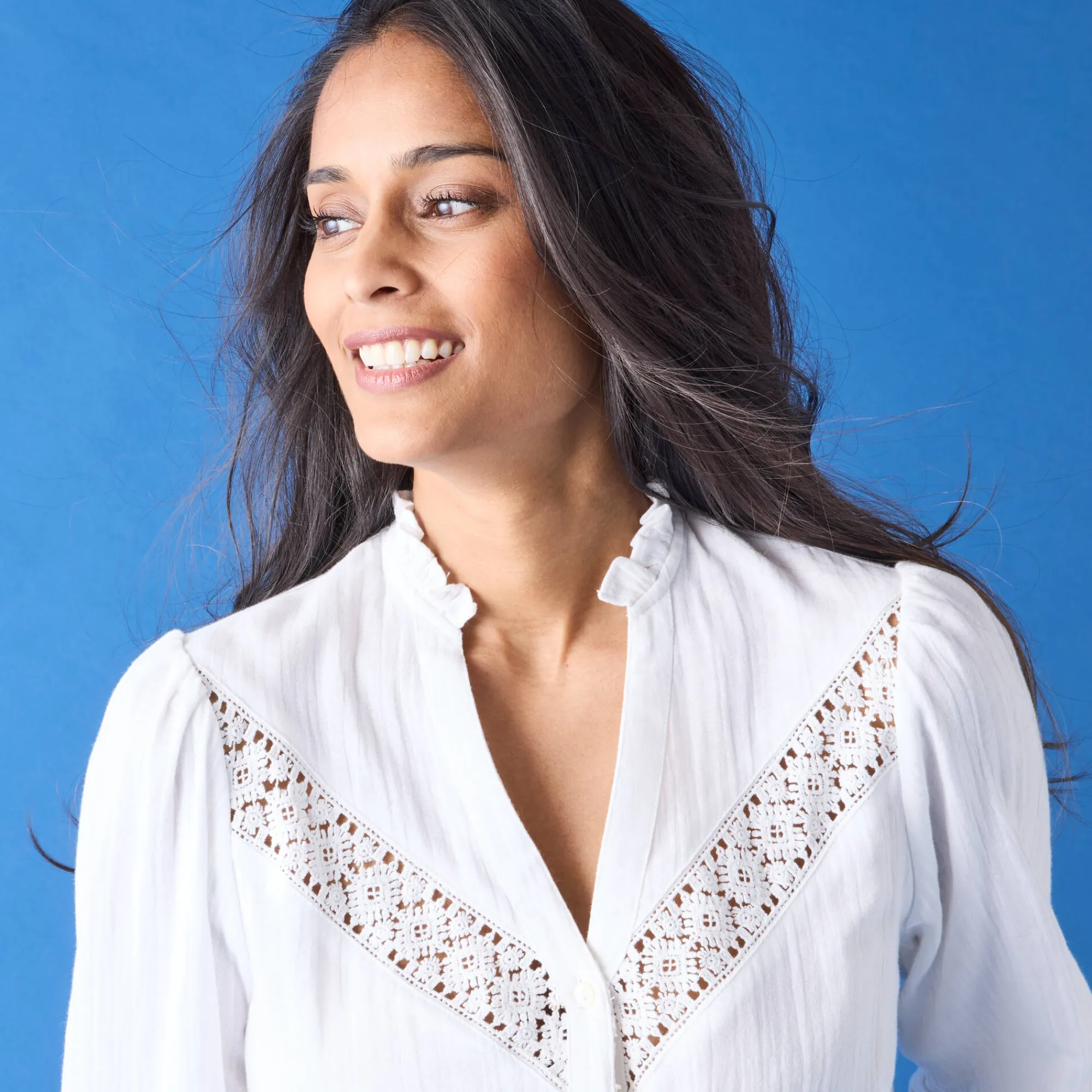 Bloes En Tuniek<Blancheporte Bloes met knoopsluiting en macramé, katoengaas wit