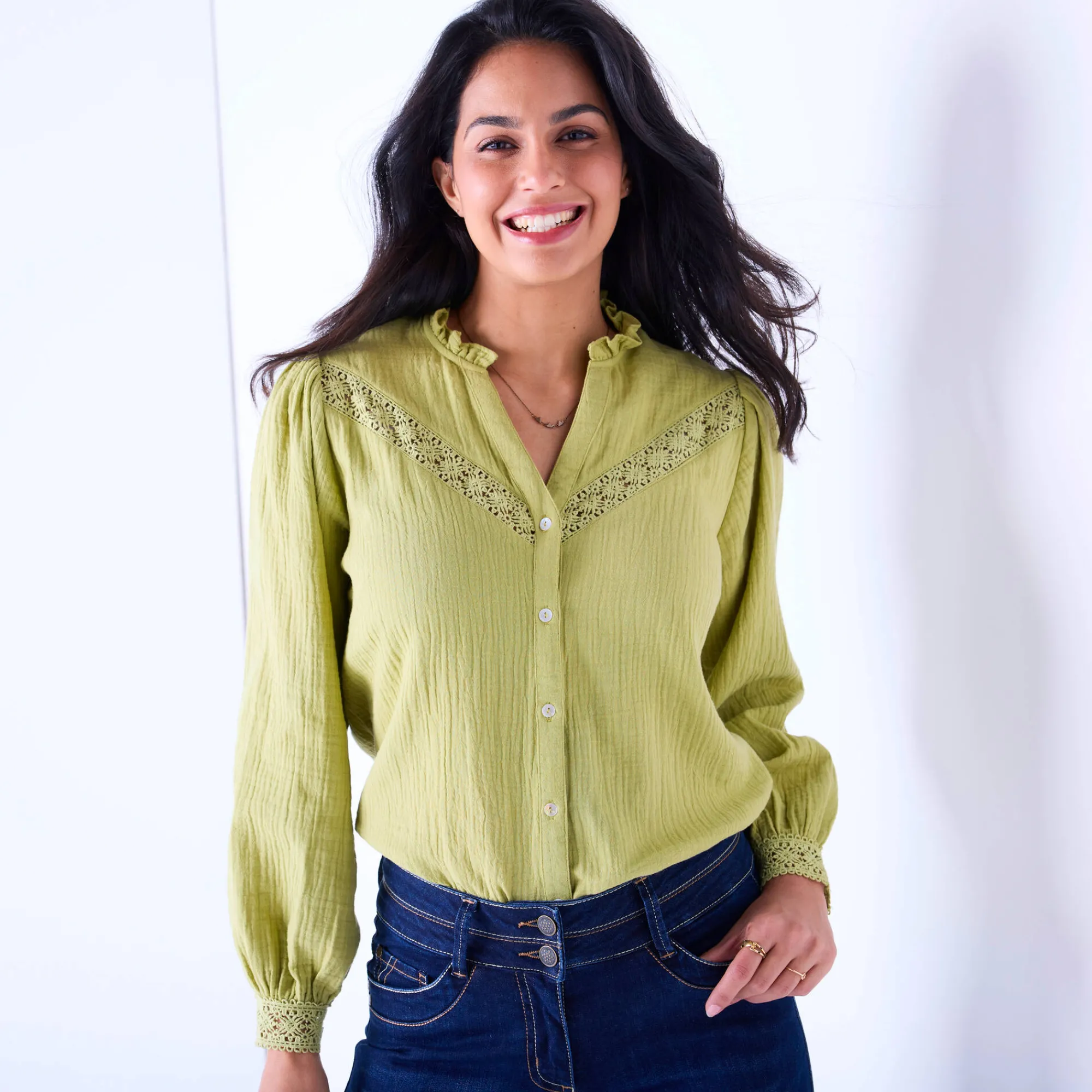 Bloes En Tuniek<Blancheporte Bloes met knoopsluiting en macramé, katoengaas mosgroen