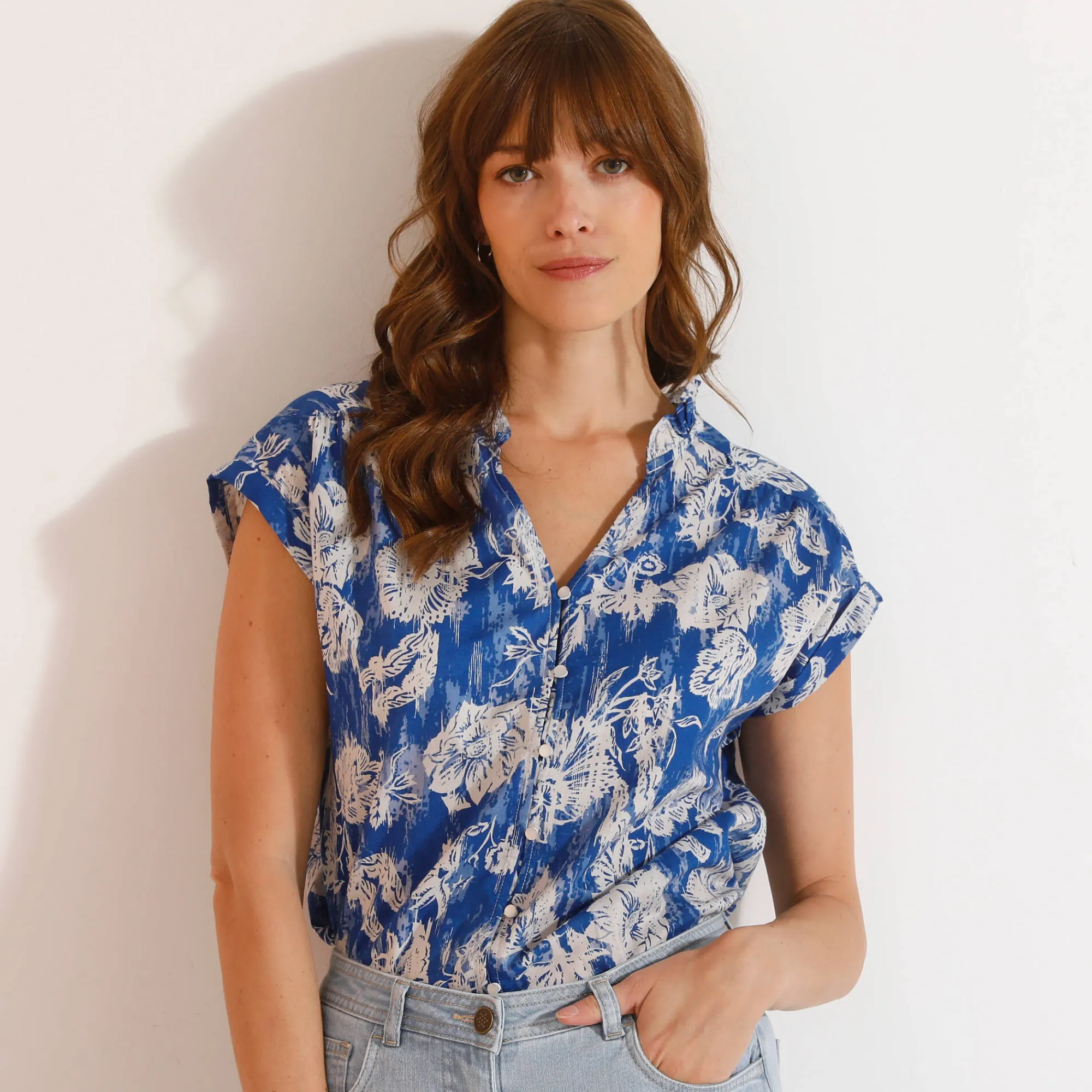 Bloes En Tuniek<Blancheporte Bloes met korte mouwen, kraag met stroken, bloemenprint blauw