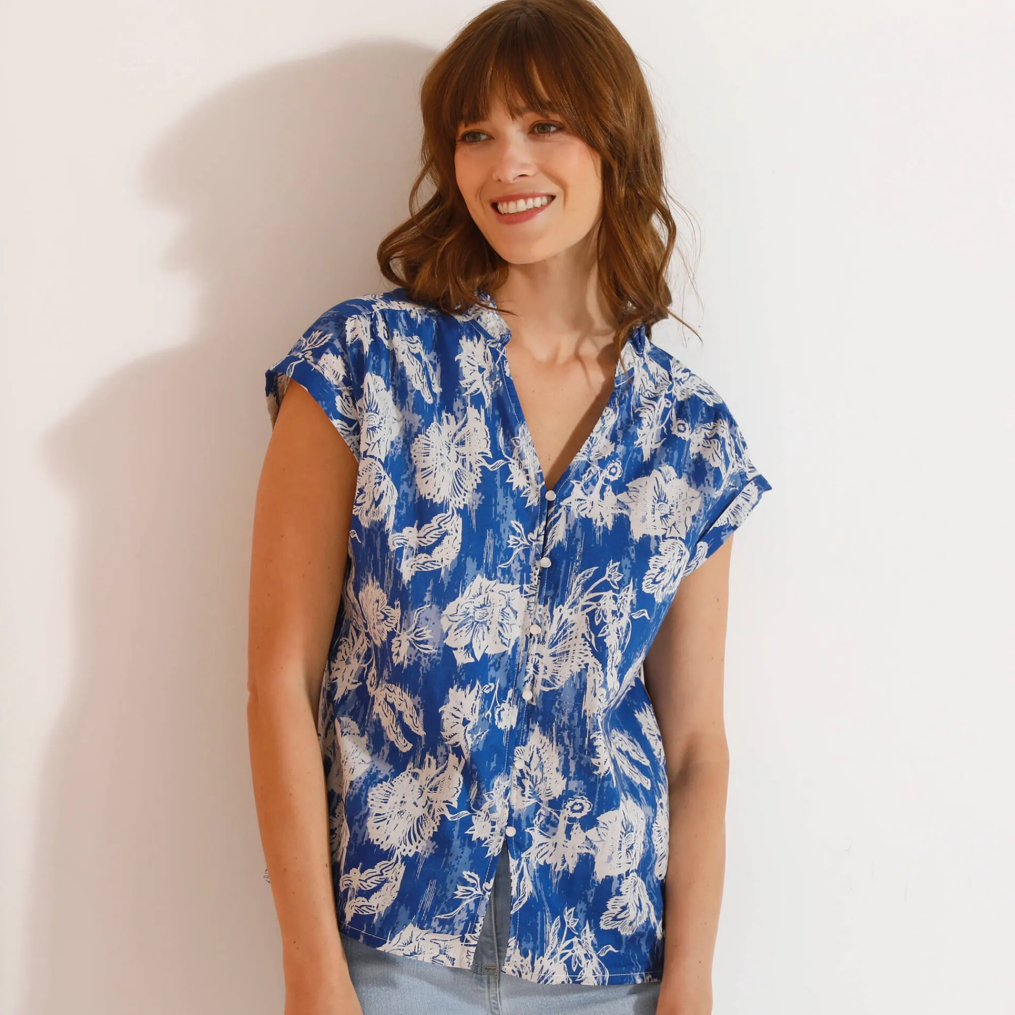Bloes En Tuniek<Blancheporte Bloes met korte mouwen, kraag met stroken, bloemenprint blauw