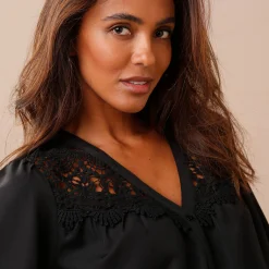 Feestoutfits Dames|Bloes En Tuniek<Blancheporte Bloes met pasje in geschulpt macramé, bloezende mouwen zwart