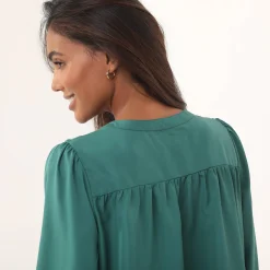 Bloes En Tuniek<Blancheporte Bloes met pasje in geschulpt macramé, bloezende mouwen groen