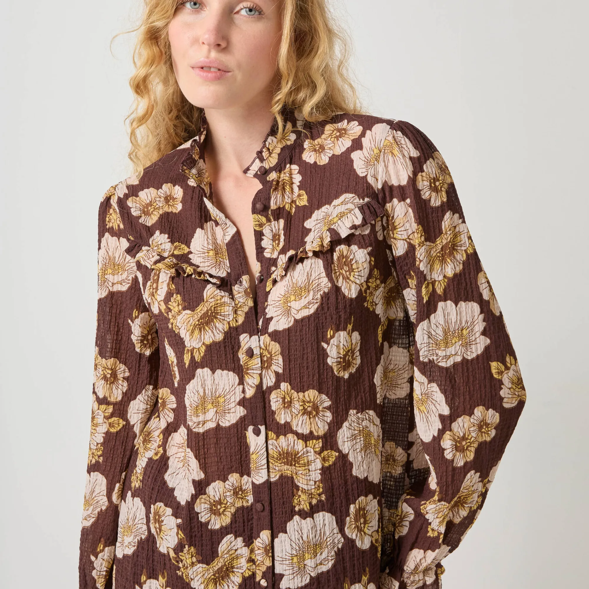 Bloes En Tuniek<Blancheporte Bloes met strookjes en bloemenprint, crepon chocolade