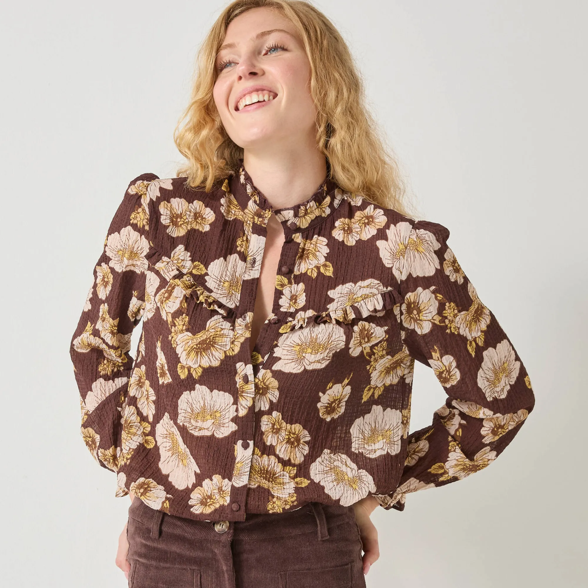 Bloes En Tuniek<Blancheporte Bloes met strookjes en bloemenprint, crepon chocolade