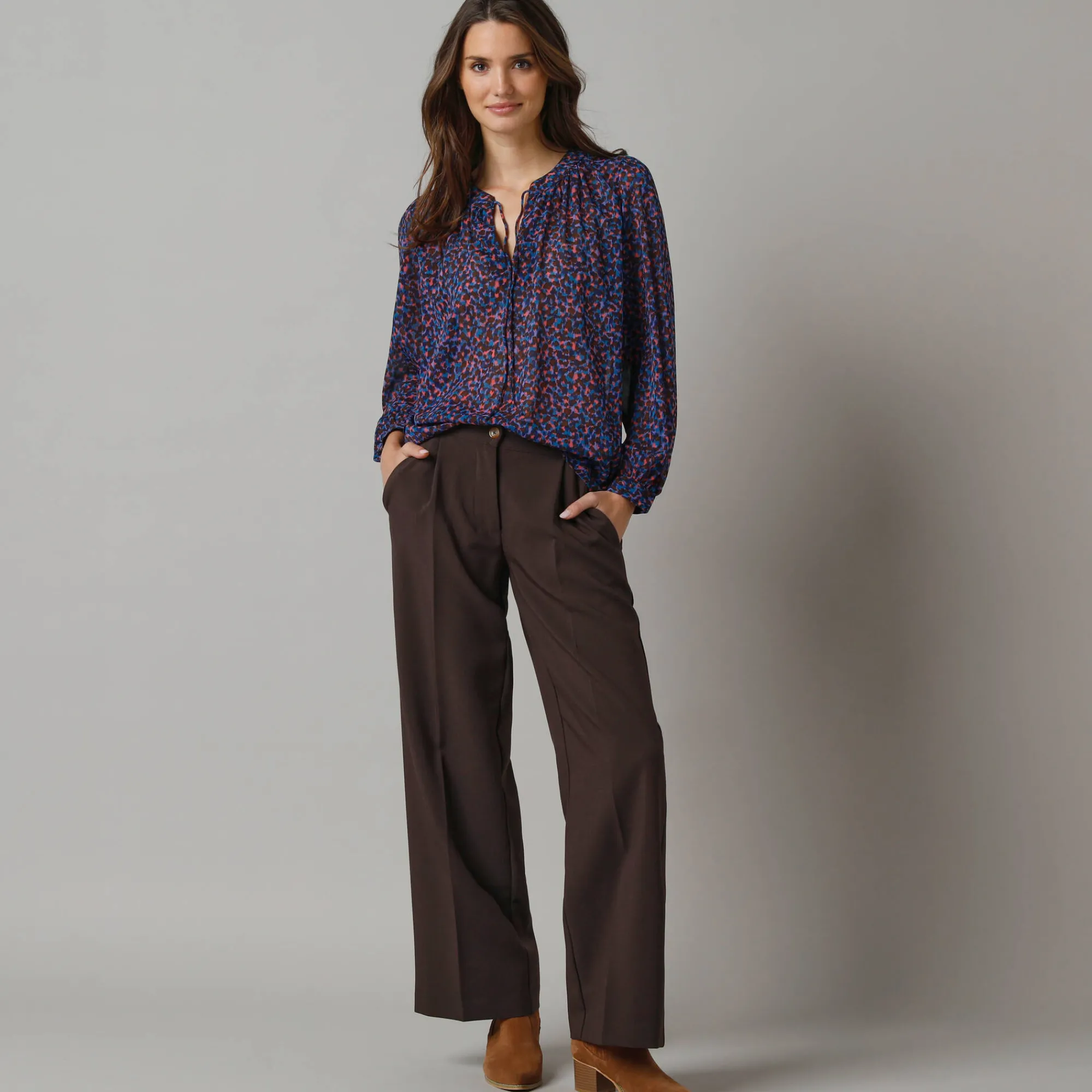 Feestoutfits Dames|Bloes En Tuniek<Lora Zellini Bloes met Tunesische hals en dierenhuidprint, lange mouwen veelkleurig