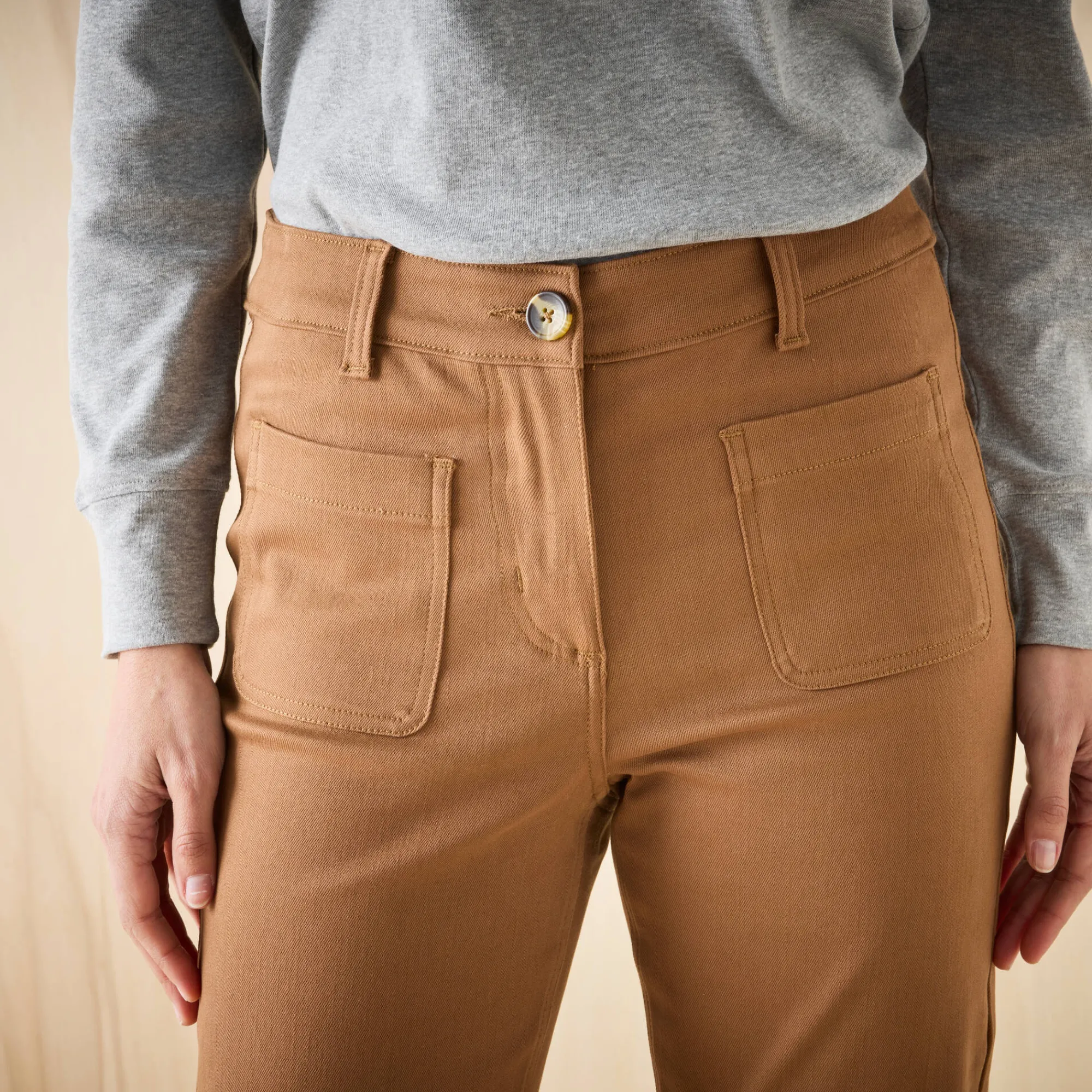 Broek<Blancheporte Bootcut broek, opgestikte zakken karamel