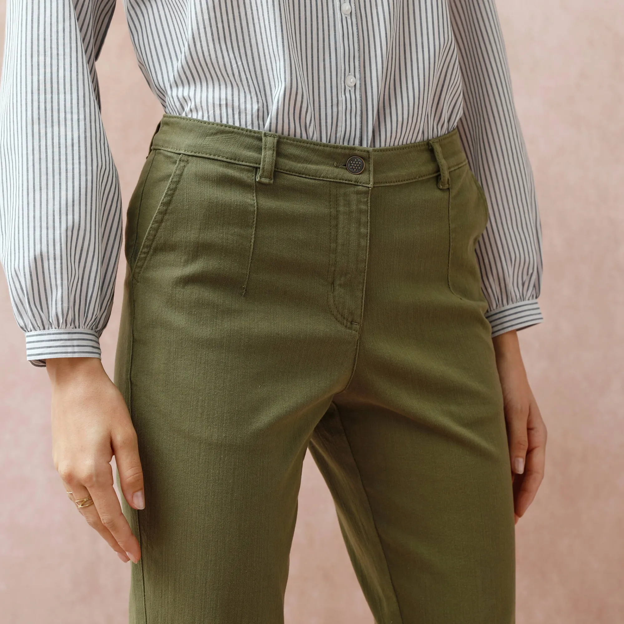 Broek<Blancheporte Broek in 'mom' model met hoge taille, stretch kaki
