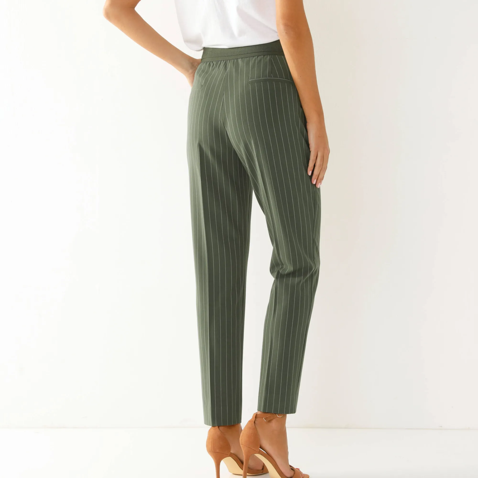 Broek<Blancheporte 7/8-broek in slimmodel, strepenprint kaki