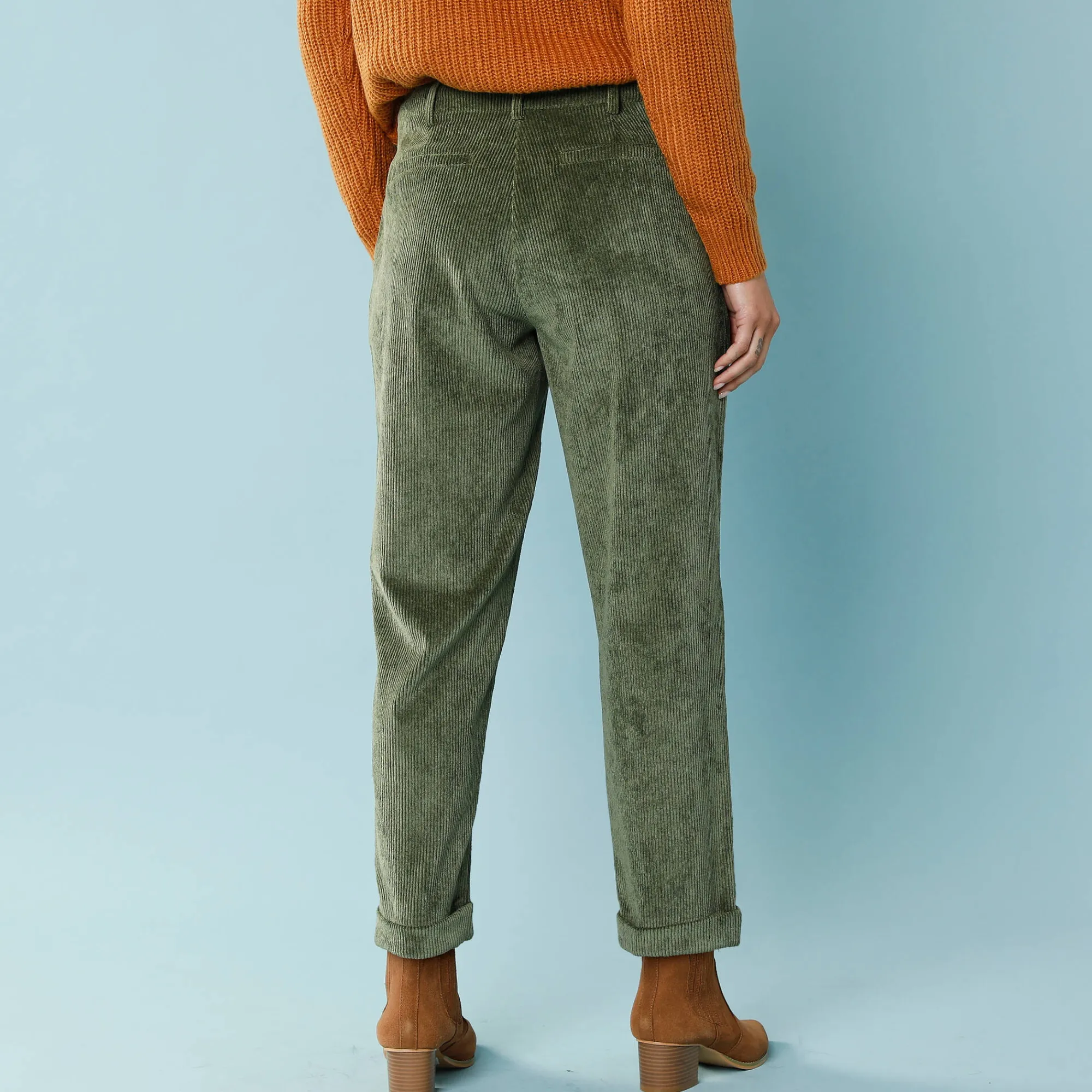 Broek<Blancheporte 7/8-broek in velours, kleine lengtes kaki