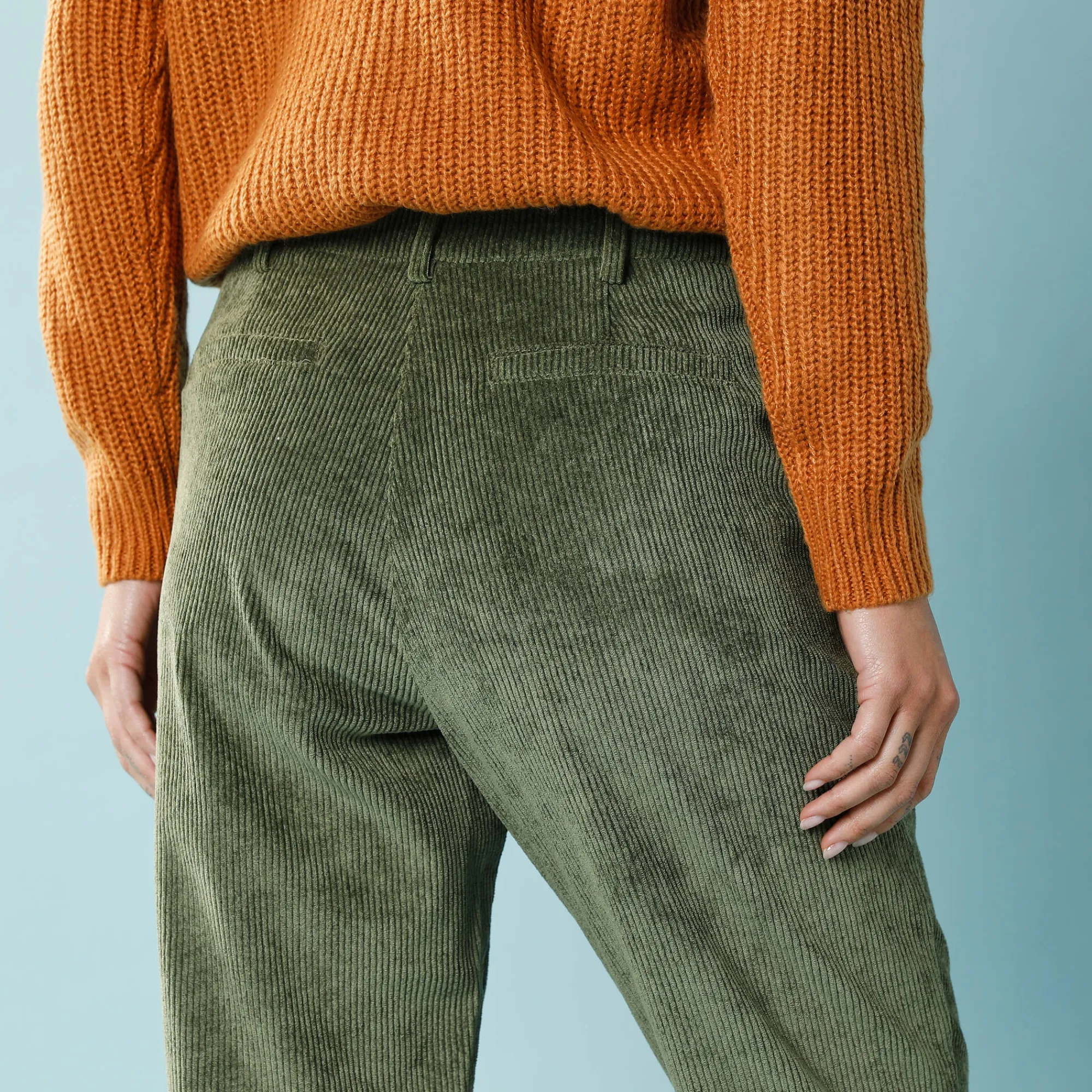 Broek<Blancheporte 7/8-broek in velours, kleine lengtes kaki