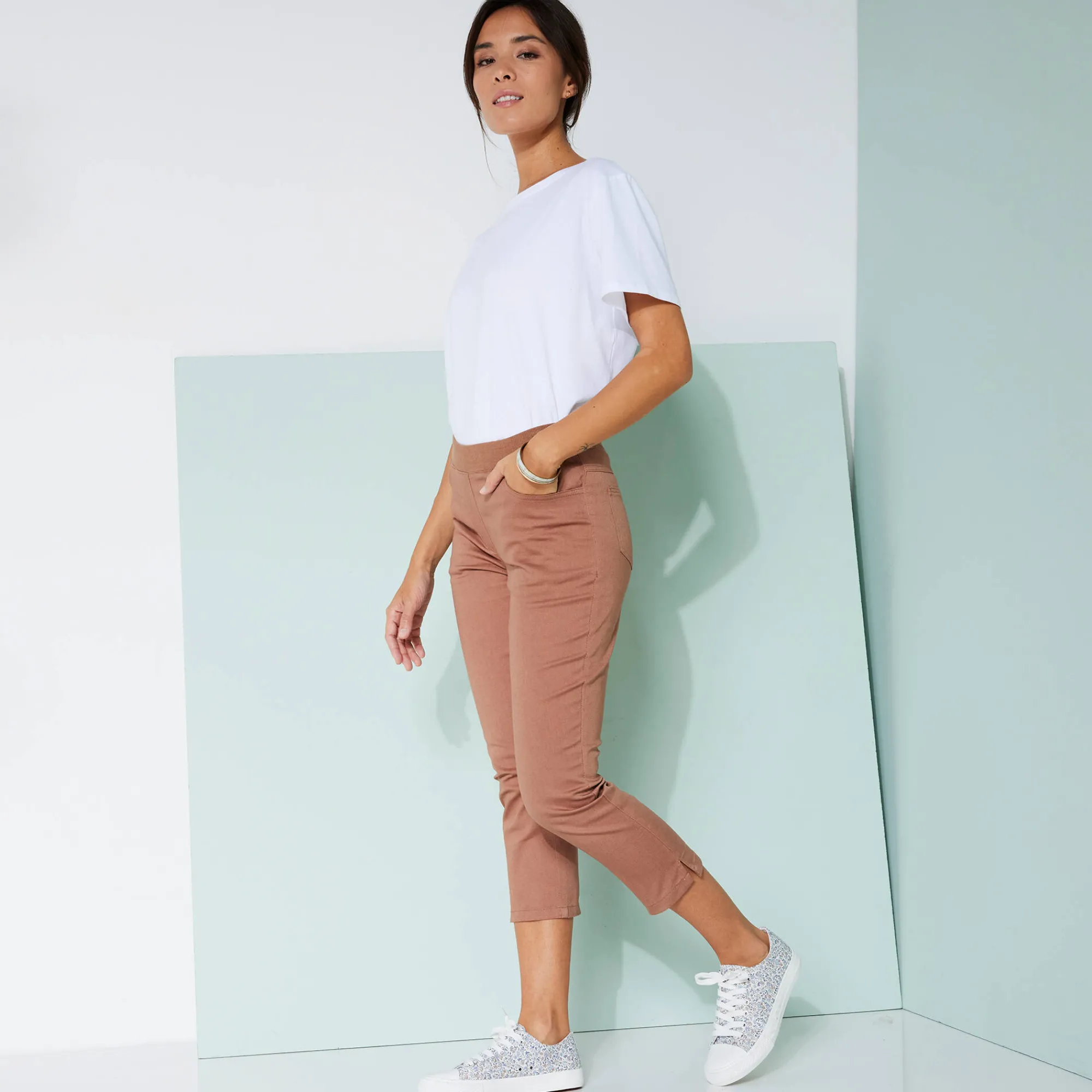 Broek<Blancheporte 3/4-broek met elastische taille koffie