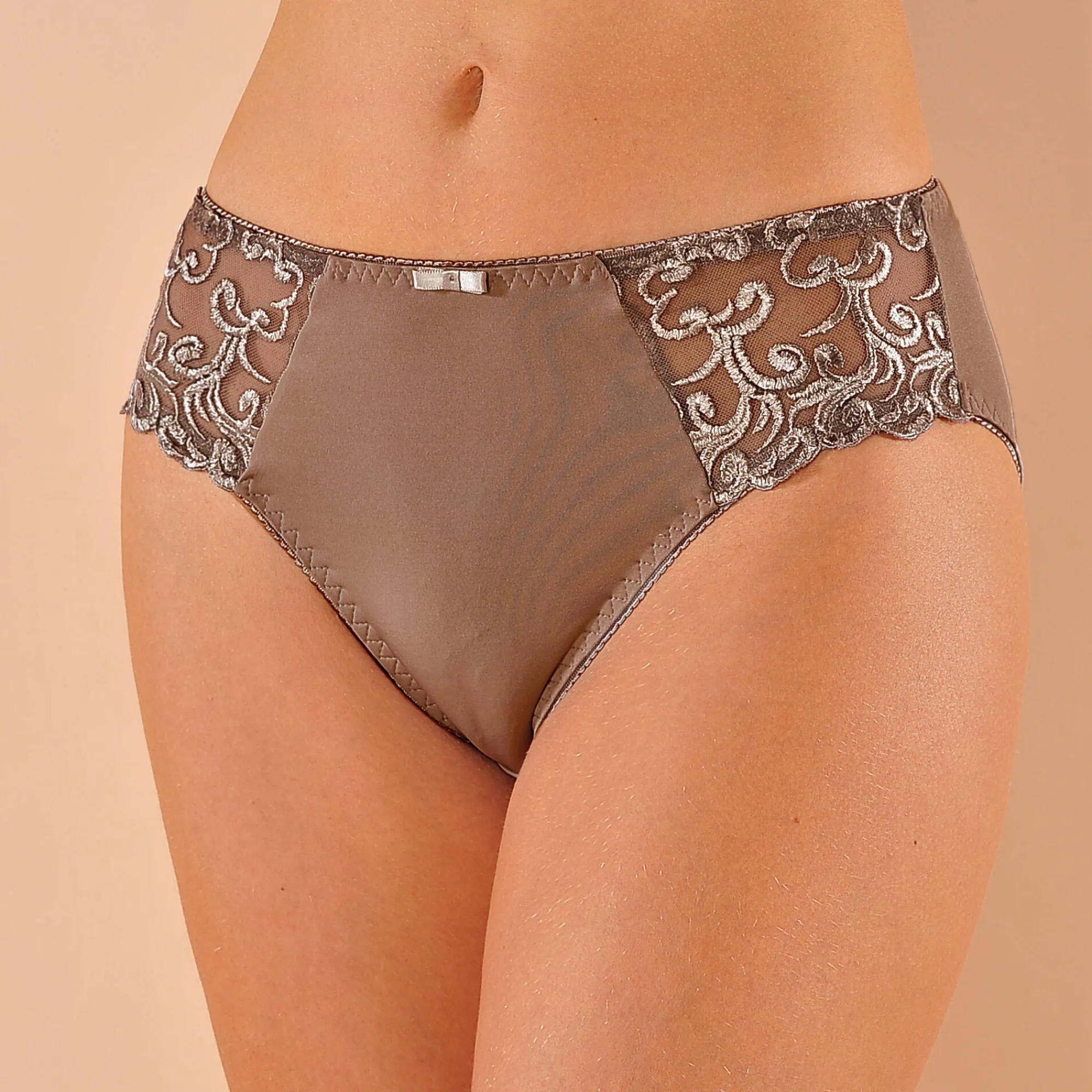 Slip En Shorty<Confidence Lingerie Broekje in microvezel en geborduurde tule Sienne - set van 2 taupe + wit