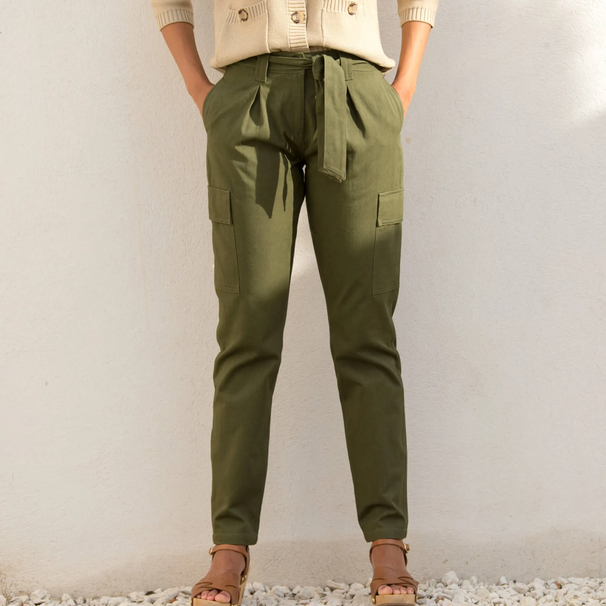 Broek<Blancheporte Cargobroek in chino model, hoge taille bronskleur