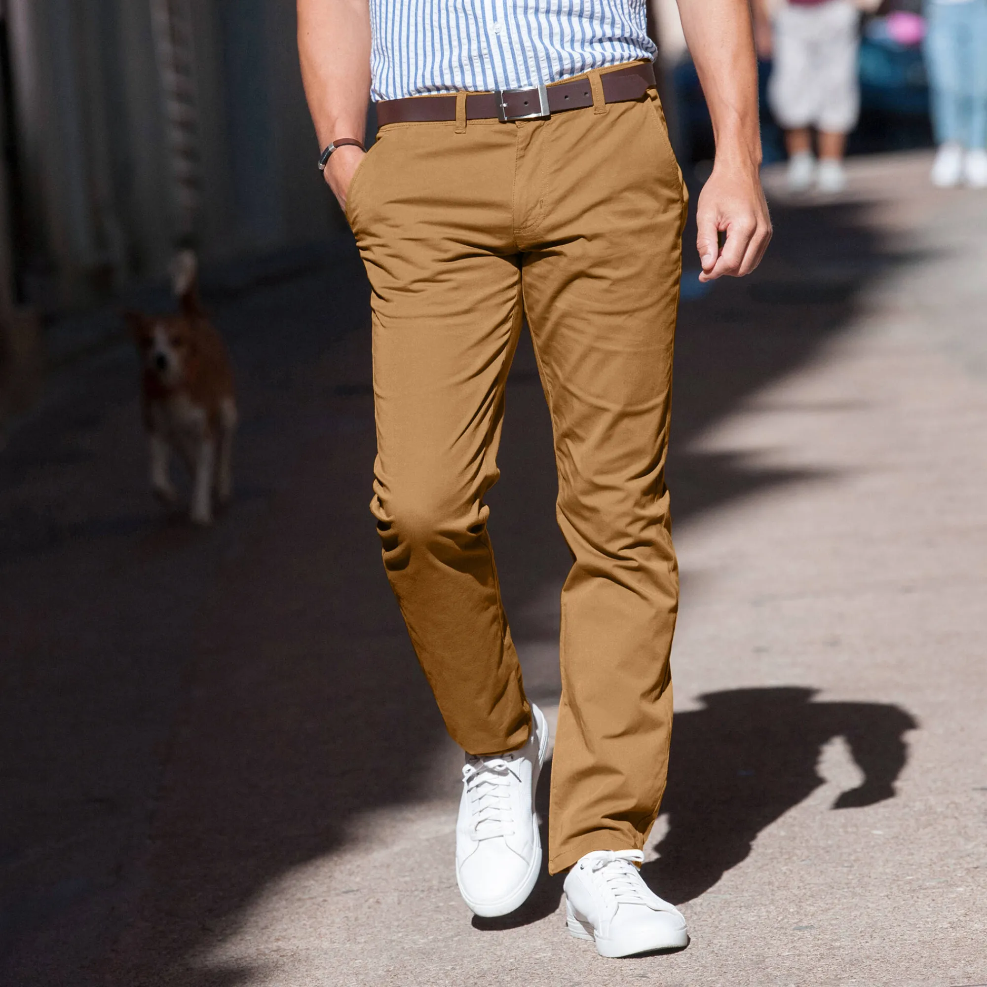 Broek<Blancheporte Chino broek, afgerond onder de buik karamel