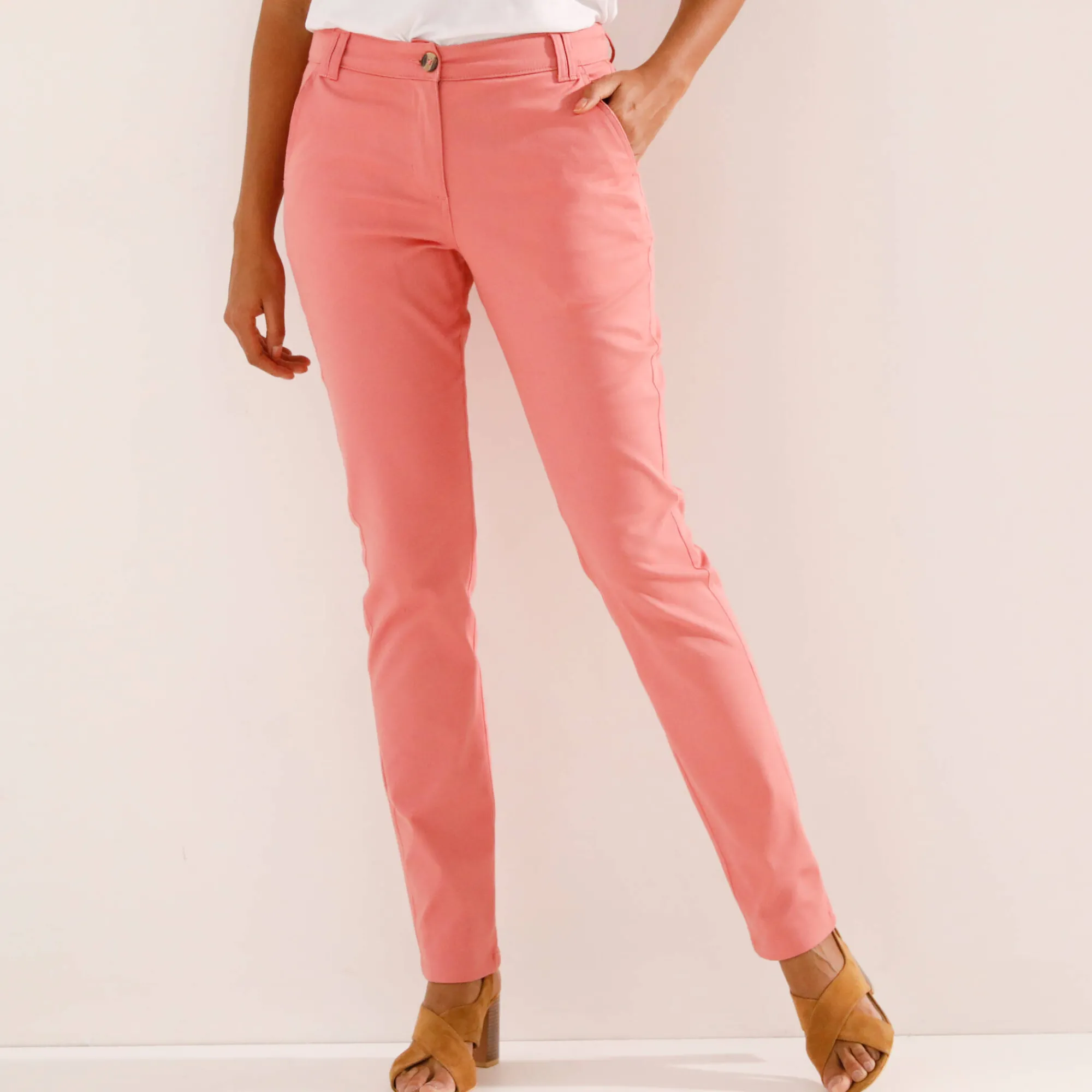Broek<Blancheporte Chino stretchbroek lichtkoraalrood
