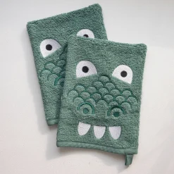 Badhanddoek|Handdoek En Badlaken Kids<Colombine des petits Collectie geborduurd kinderbadlinnen in katoen met dinosaurusmotief, personaliseerbaar - 380 g/m2 eucalyptus