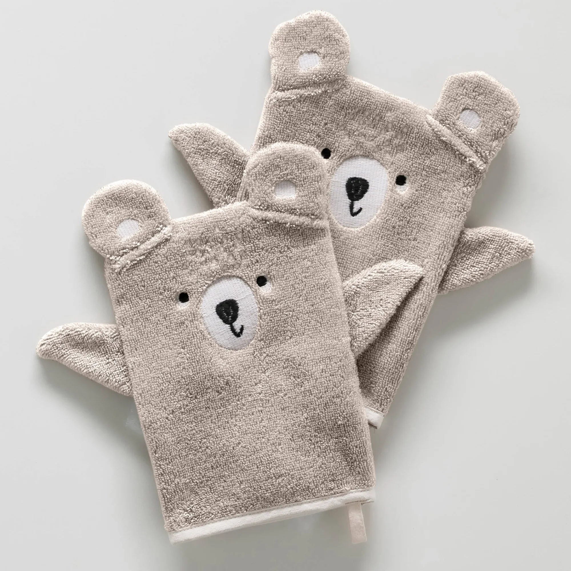 Badhanddoek|Handdoek En Badlaken Kids<Colombine des petits Collectie in badstof voor kinderen, geborduurd beertjesmotief, katoen - 380 g/m2 taupe